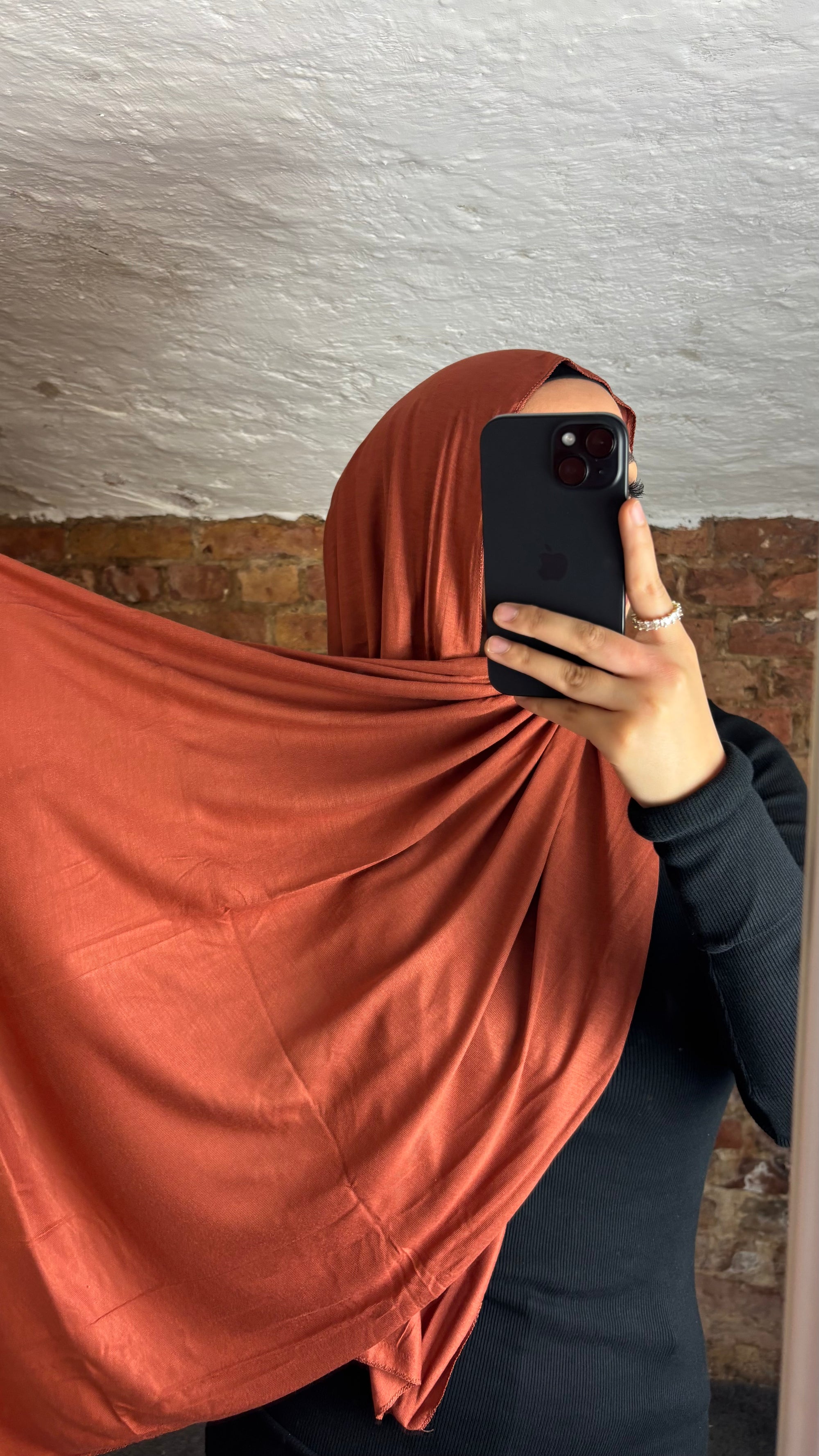 Armine jersey hijab in fox red