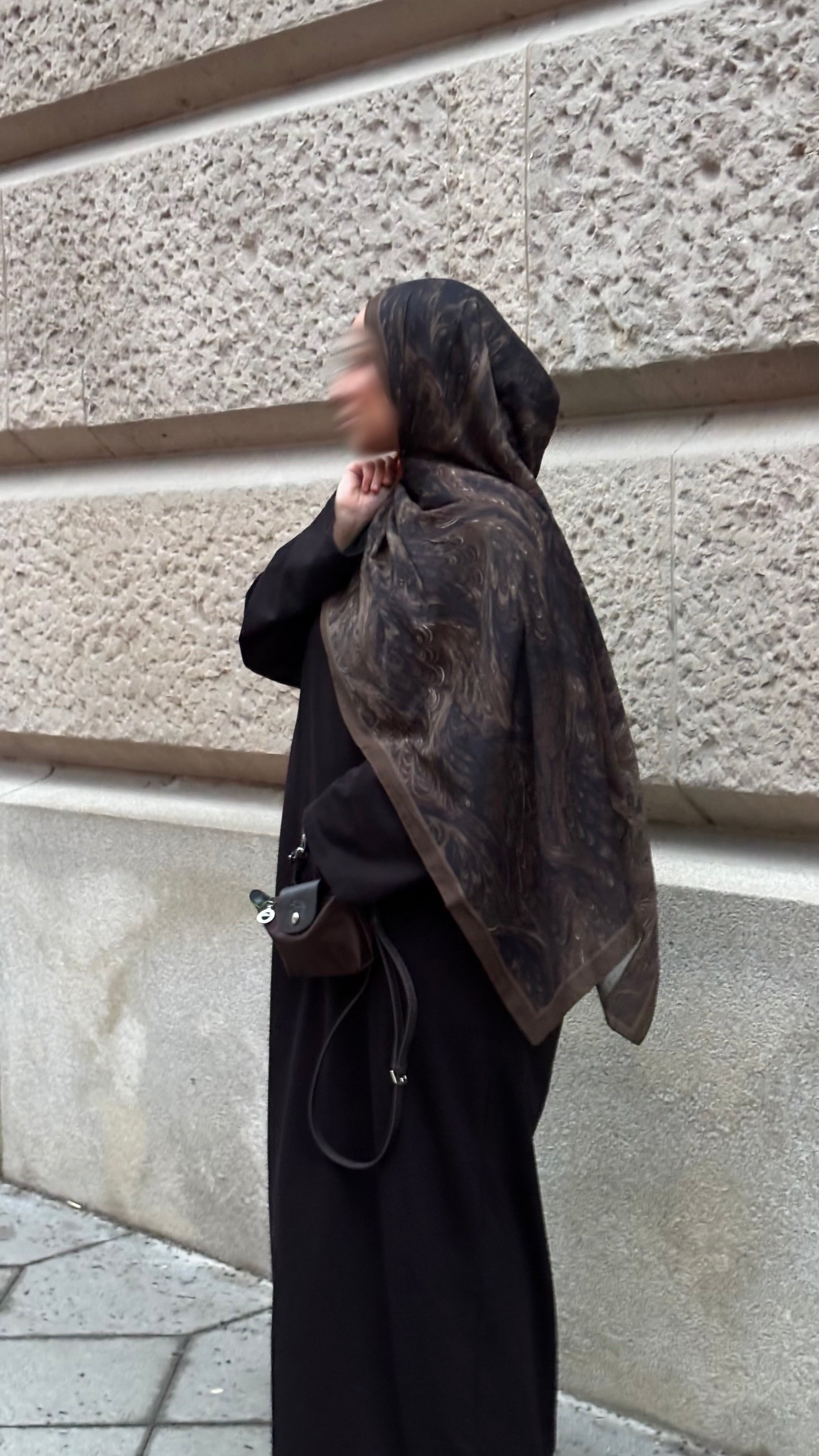 Ava Hijab in Braun/Schwarz