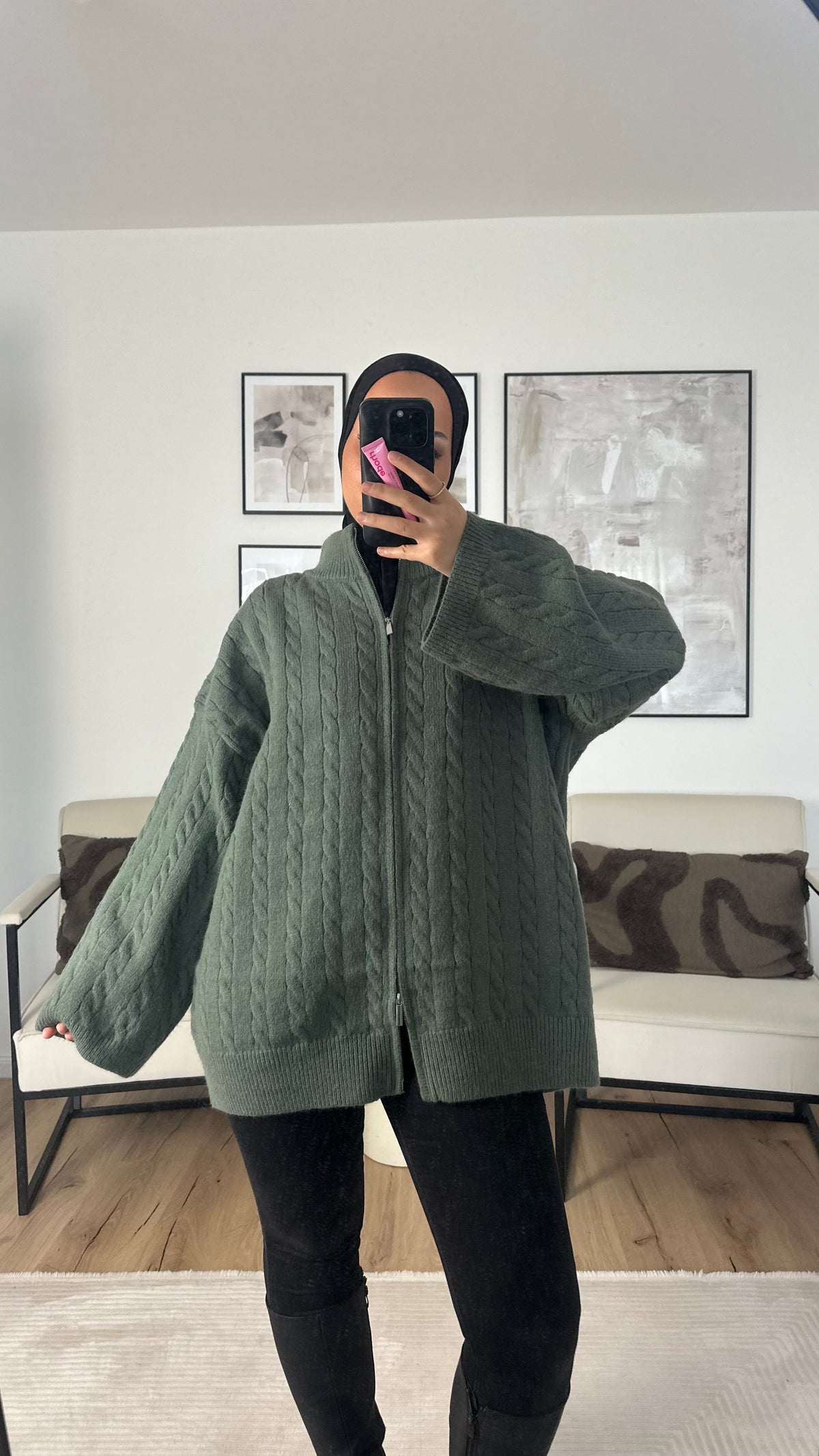 Ilkim Cardigan mit Zopfmuster