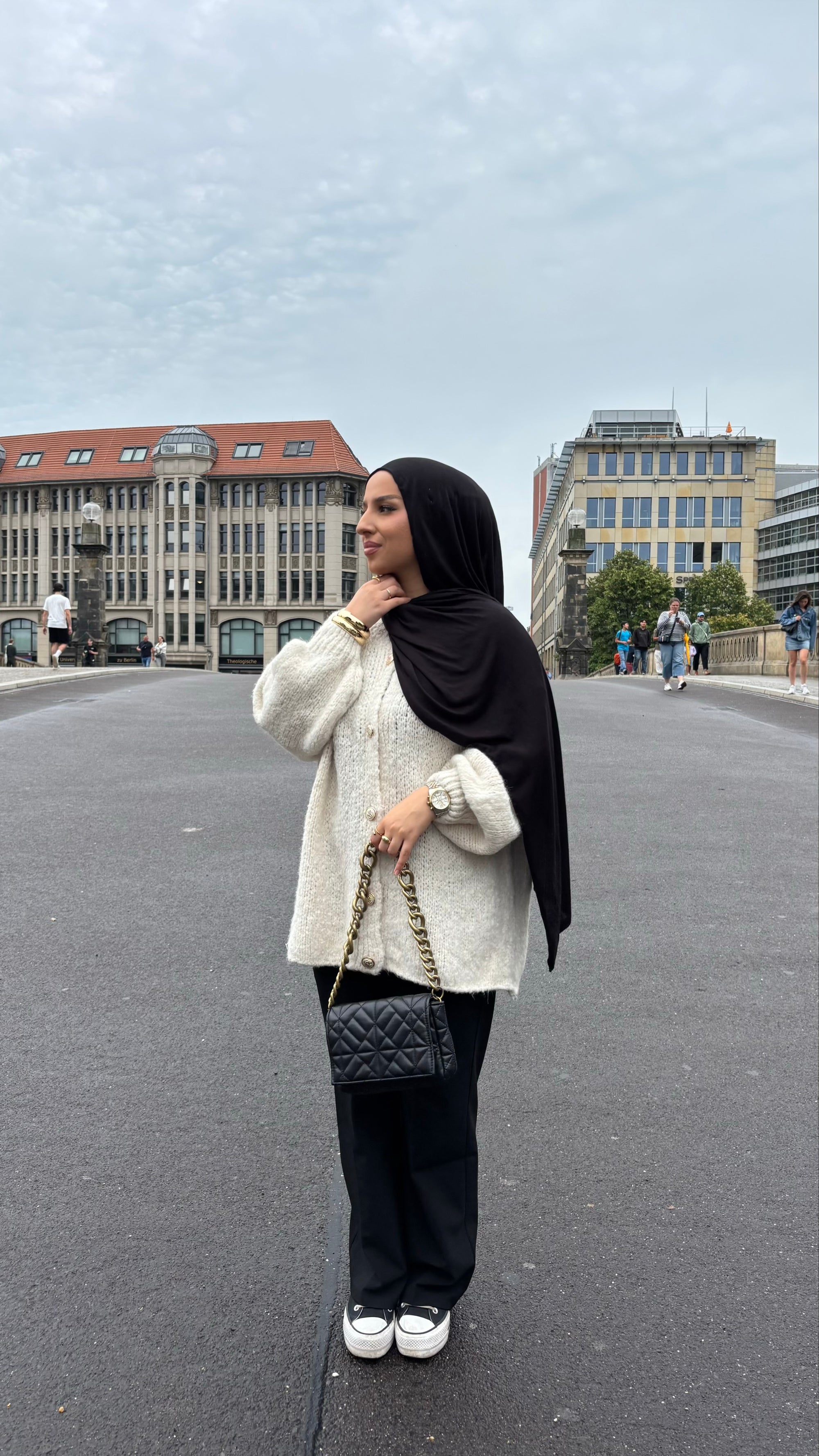 Leona Cardigan
