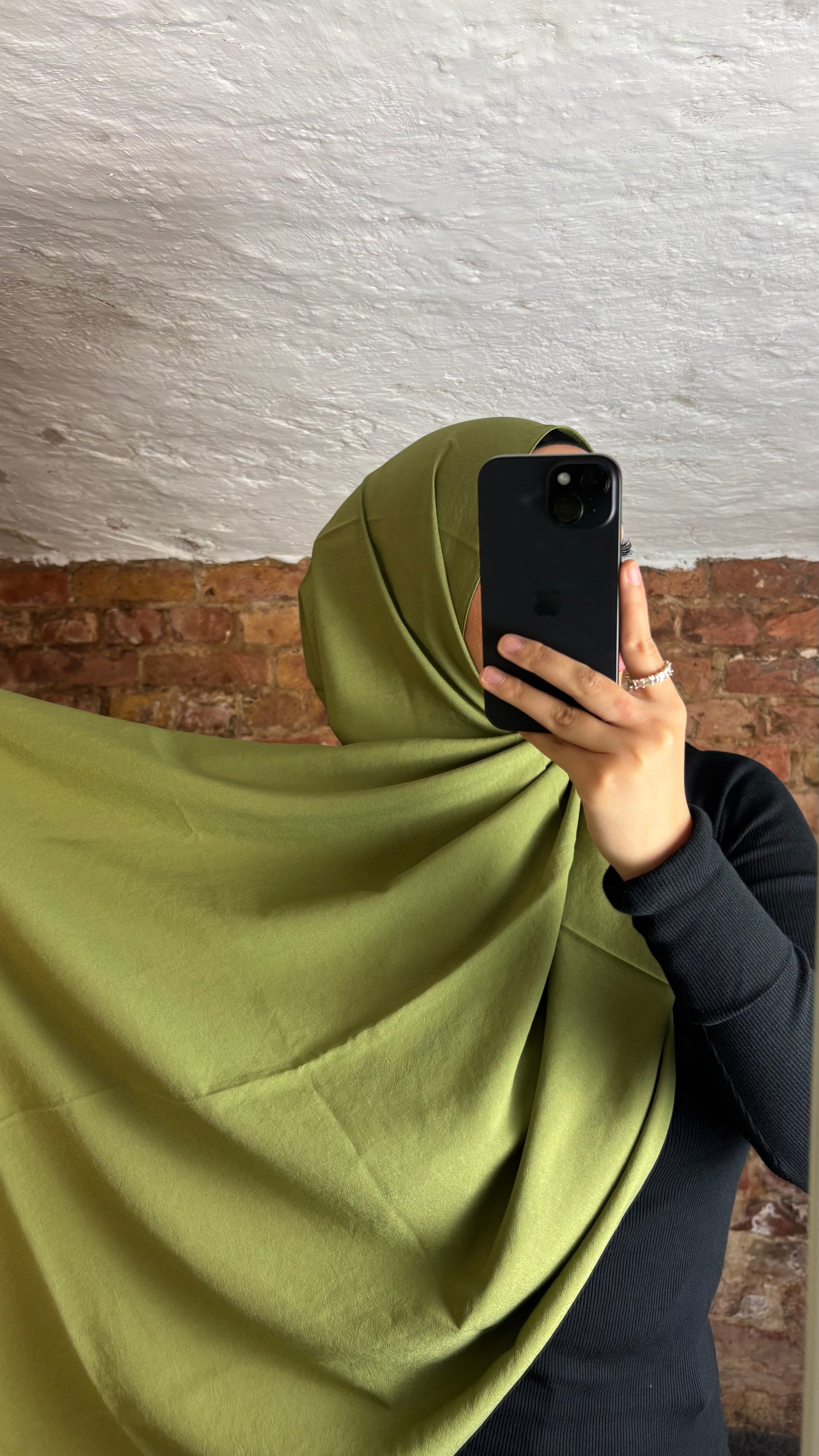 Armine Premium Jazz Hijab in green