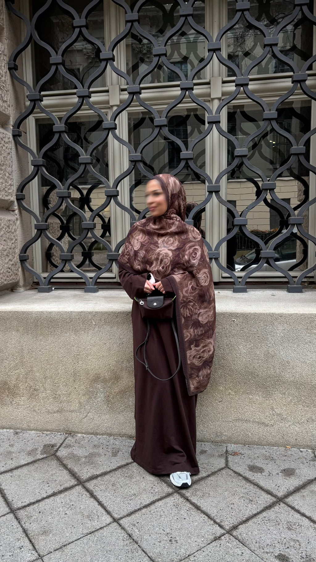 Velora Hijab in Braun