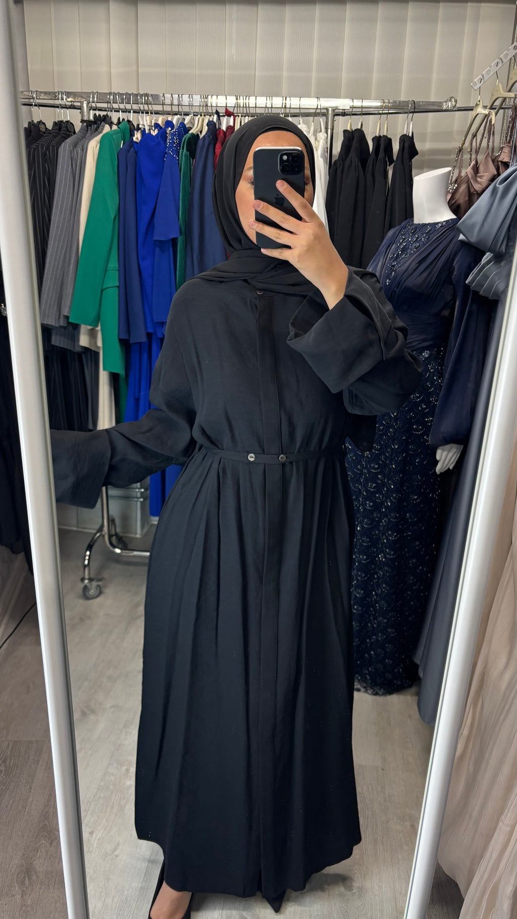 Seyra Armine Abaya