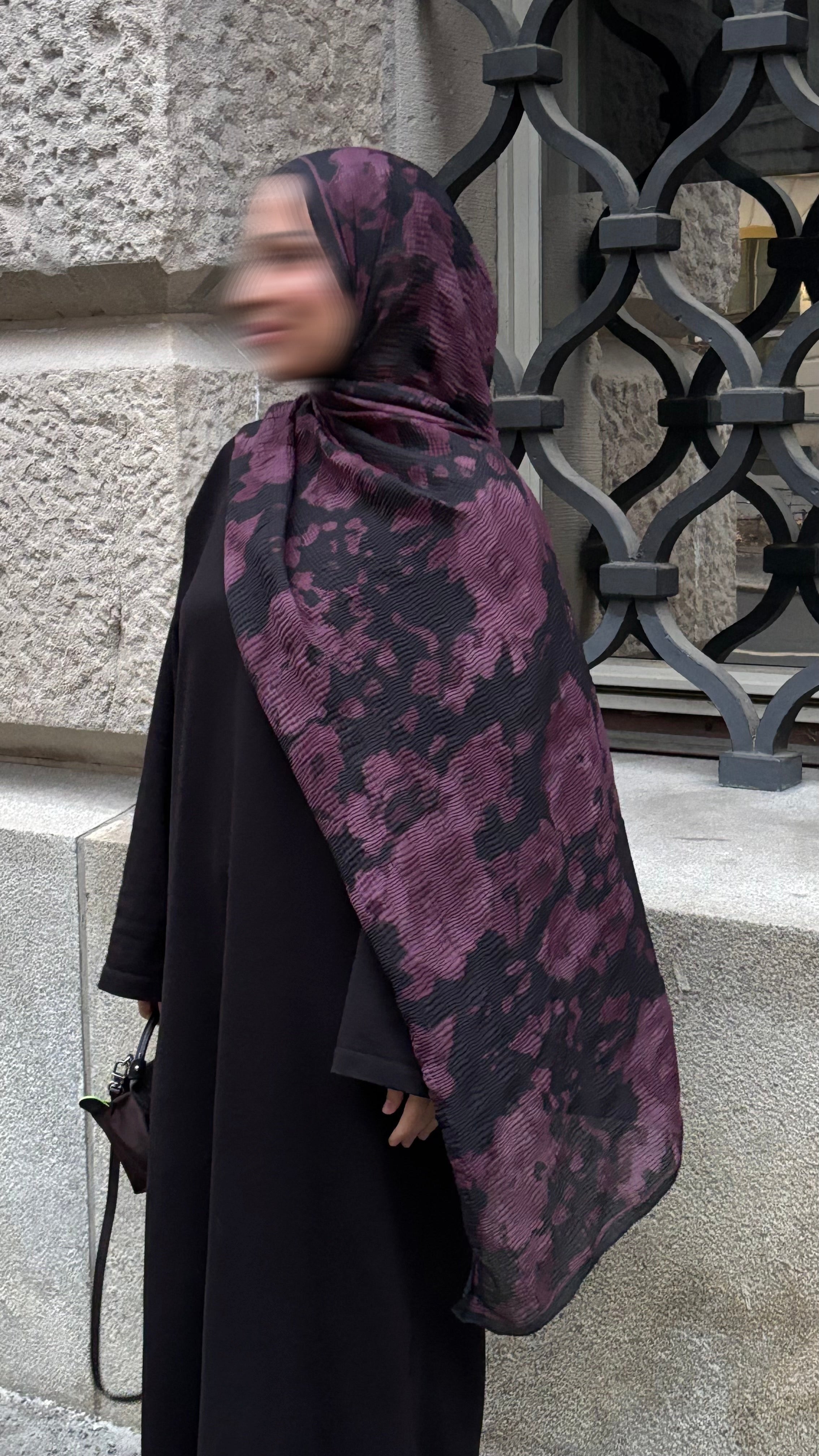 Ophelia Hijab in Schwarz/Bordeaux