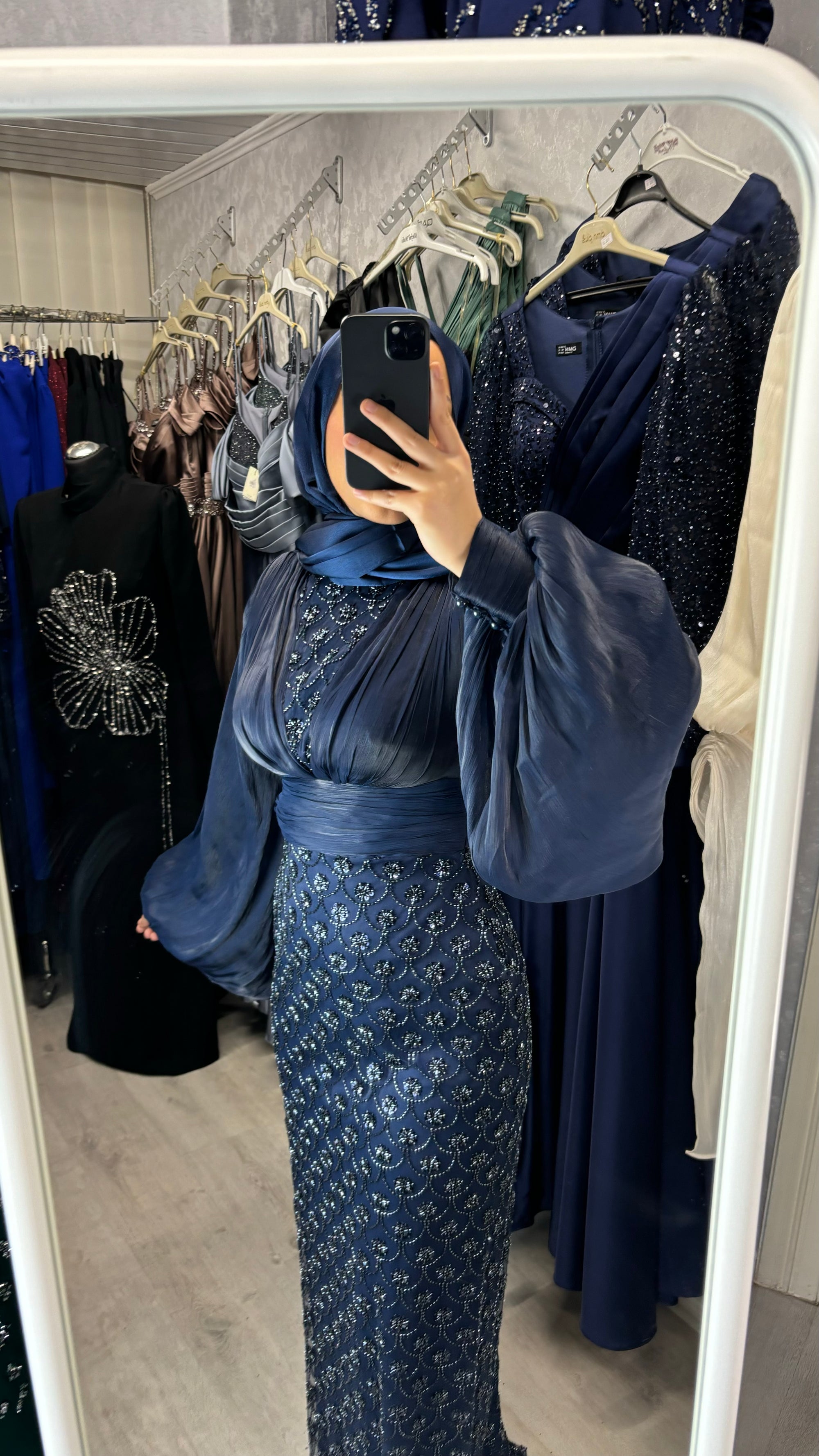 Elay evening dress in navy blue
