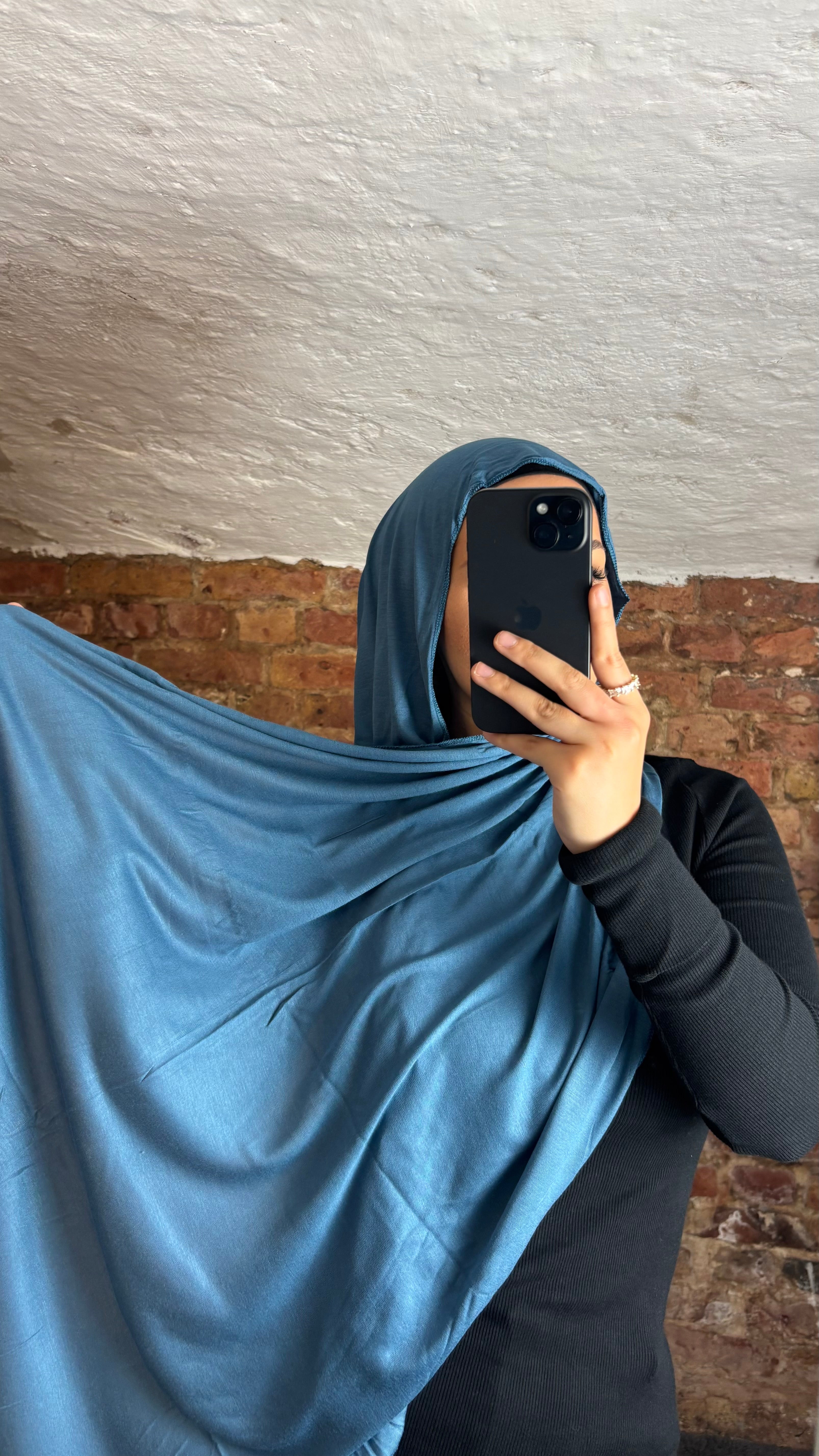 Armine Jersey Hijab in Lagoon Blue