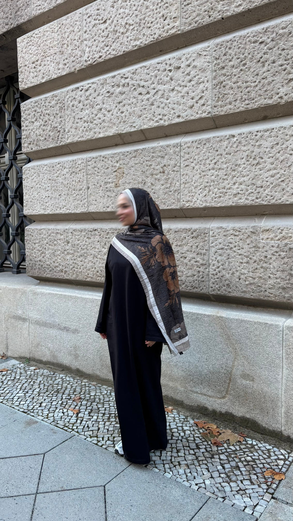Rosea Hijab in Braun/Beige