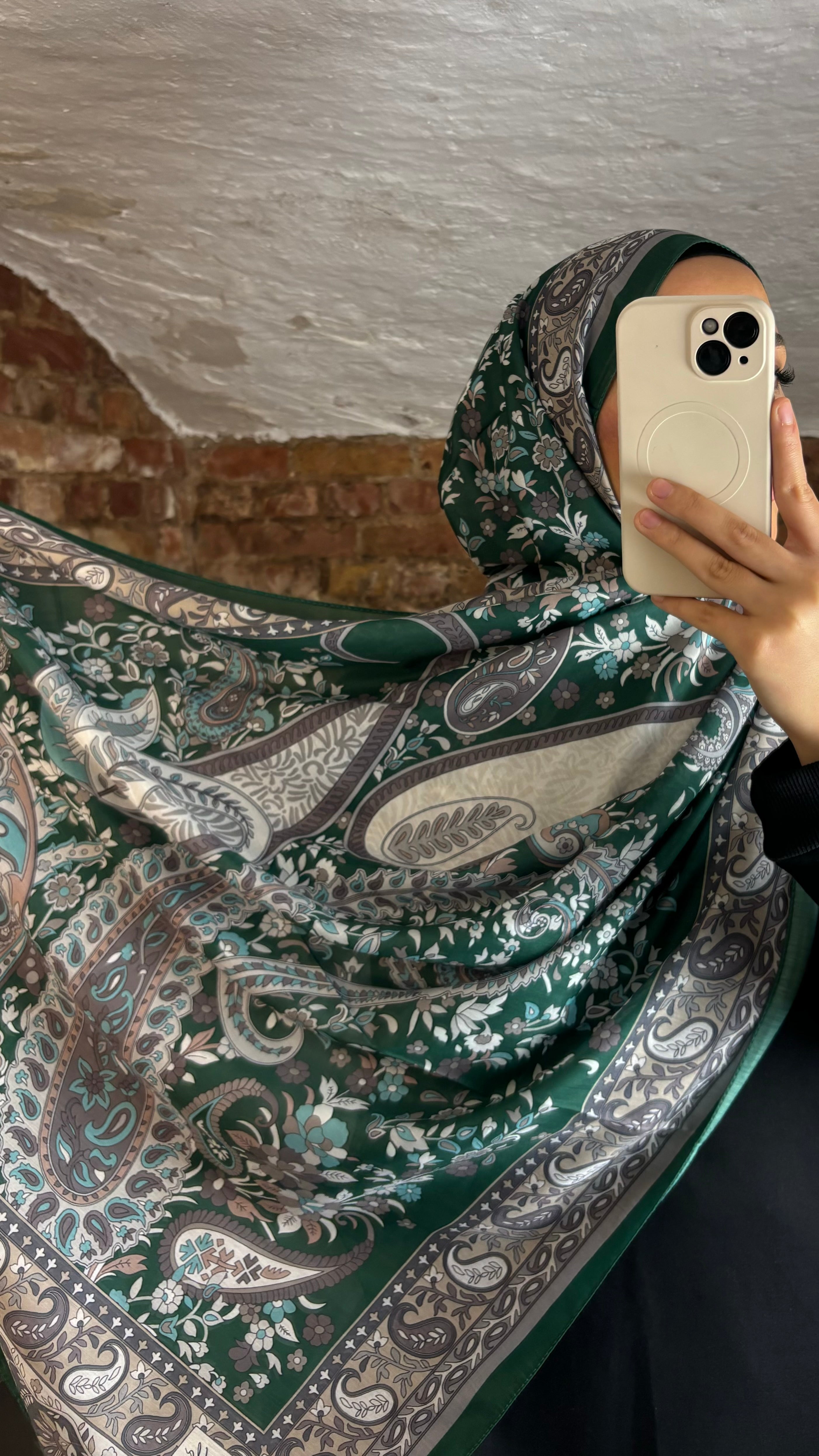 Soft Bohème Hijab in Grün