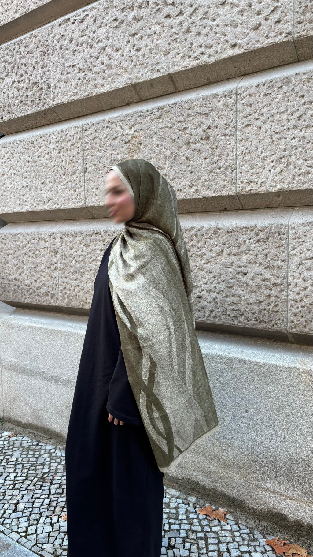 Lunara Hijab in Beige/Khaki