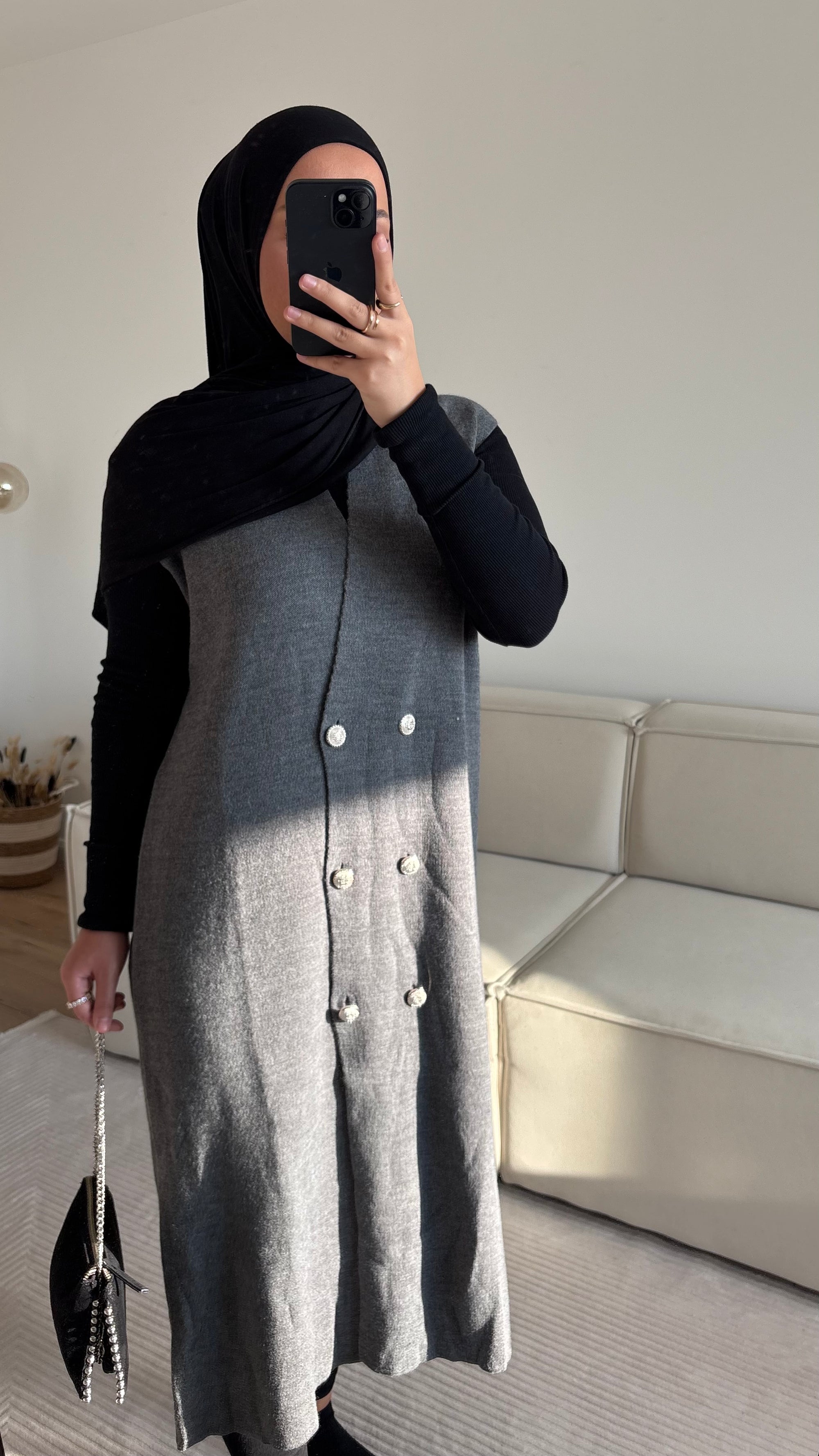 Nura Weste