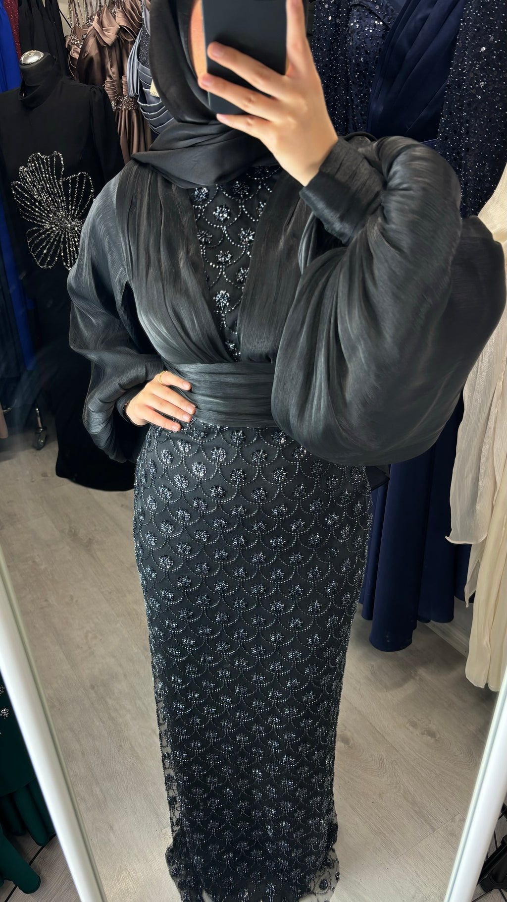Elay evening dress in black