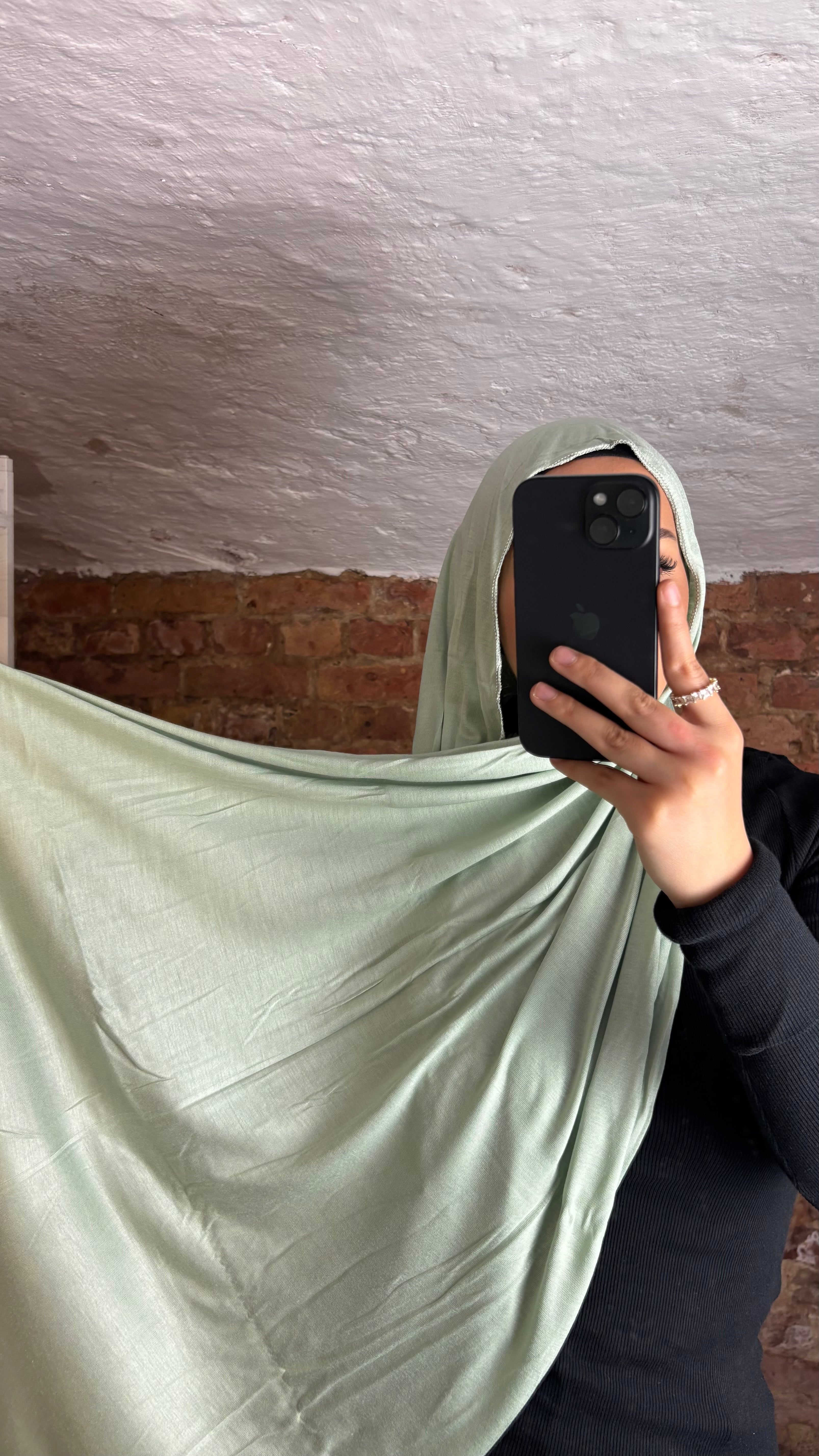 Armine Jersey Hijab in Mint