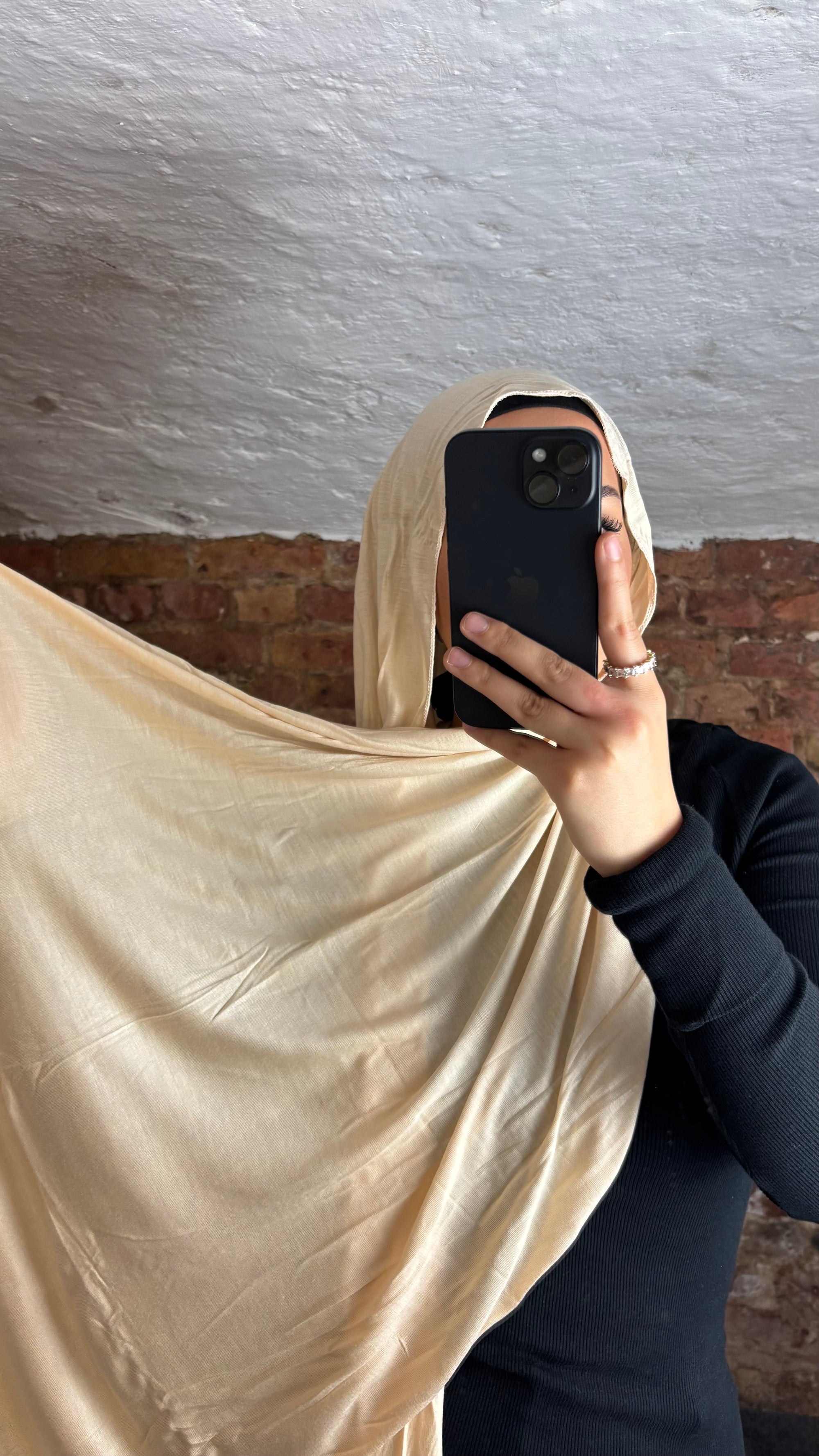 Armine Jersey Hijab in Champagne