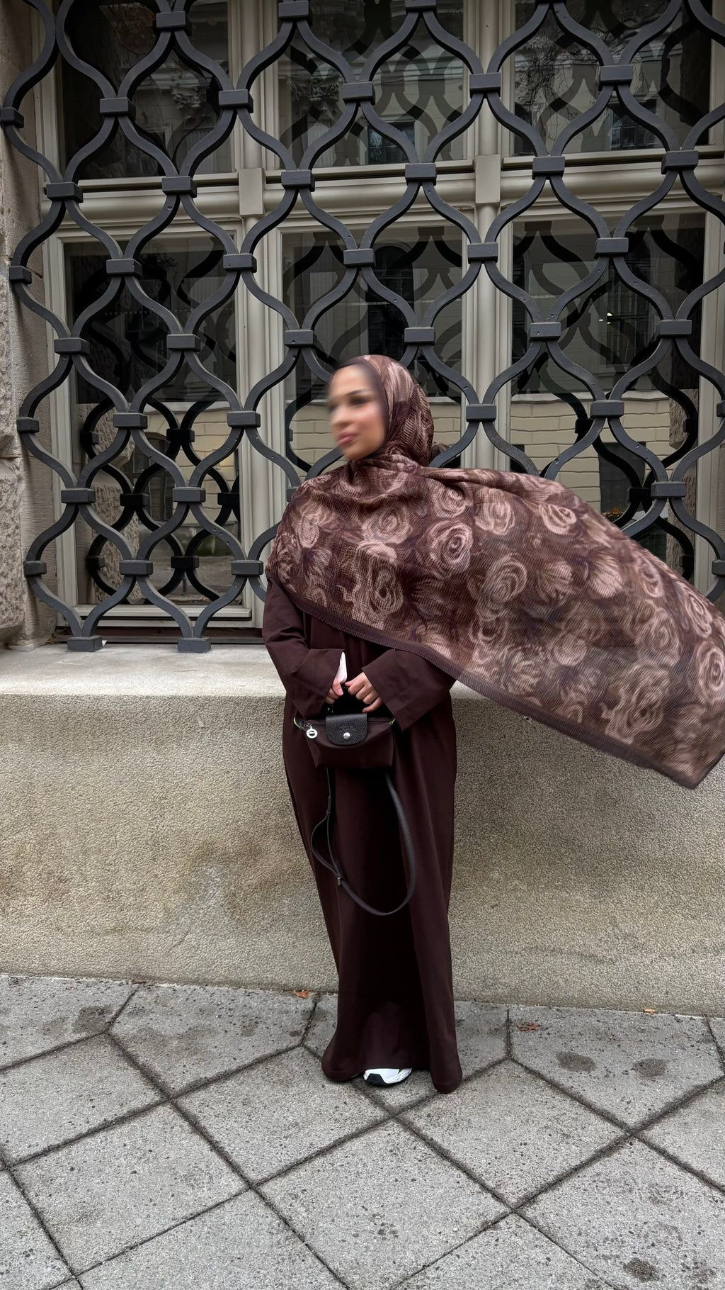 Velora Hijab in Braun