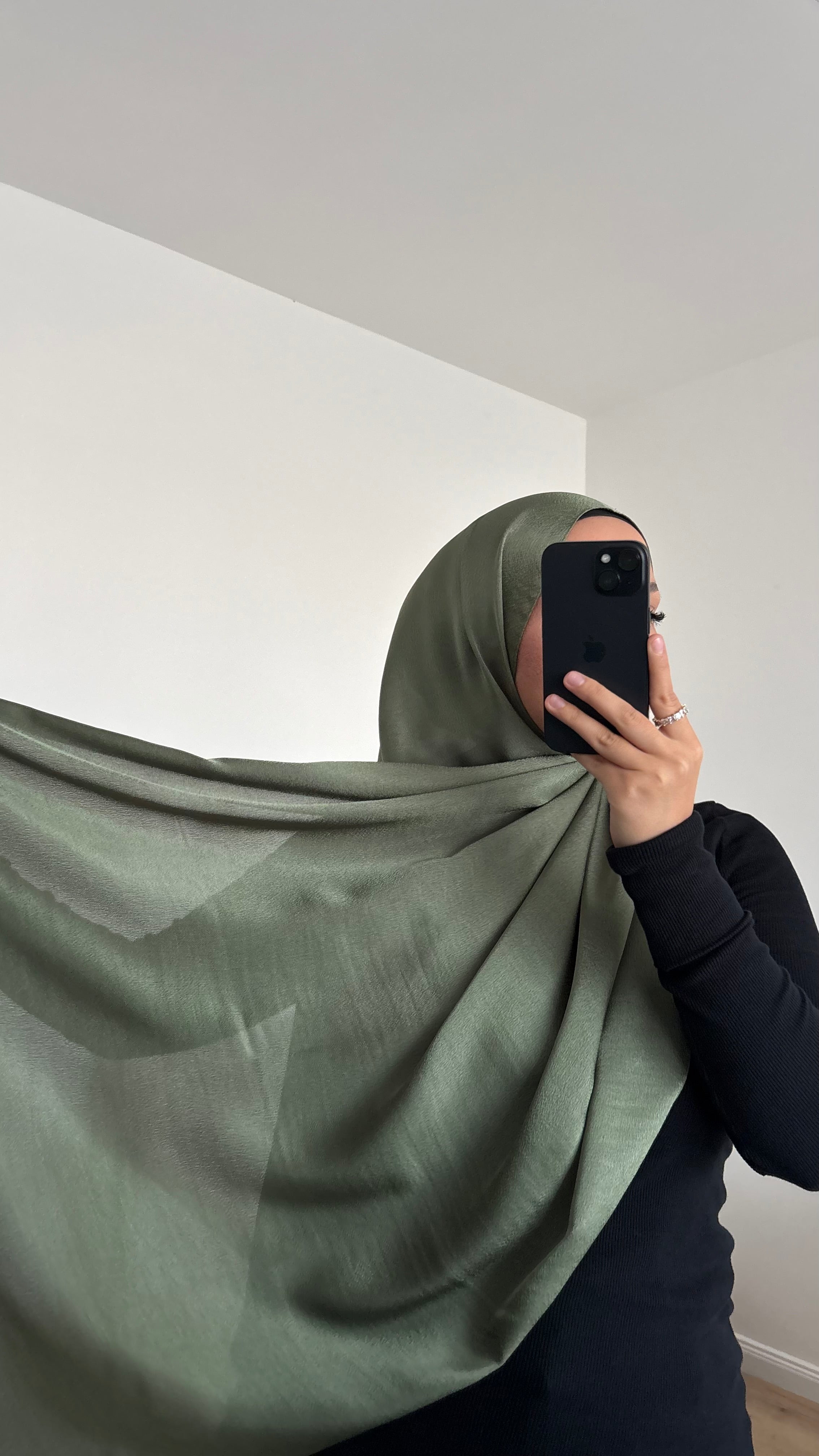 Janjan Hijab in Khaki