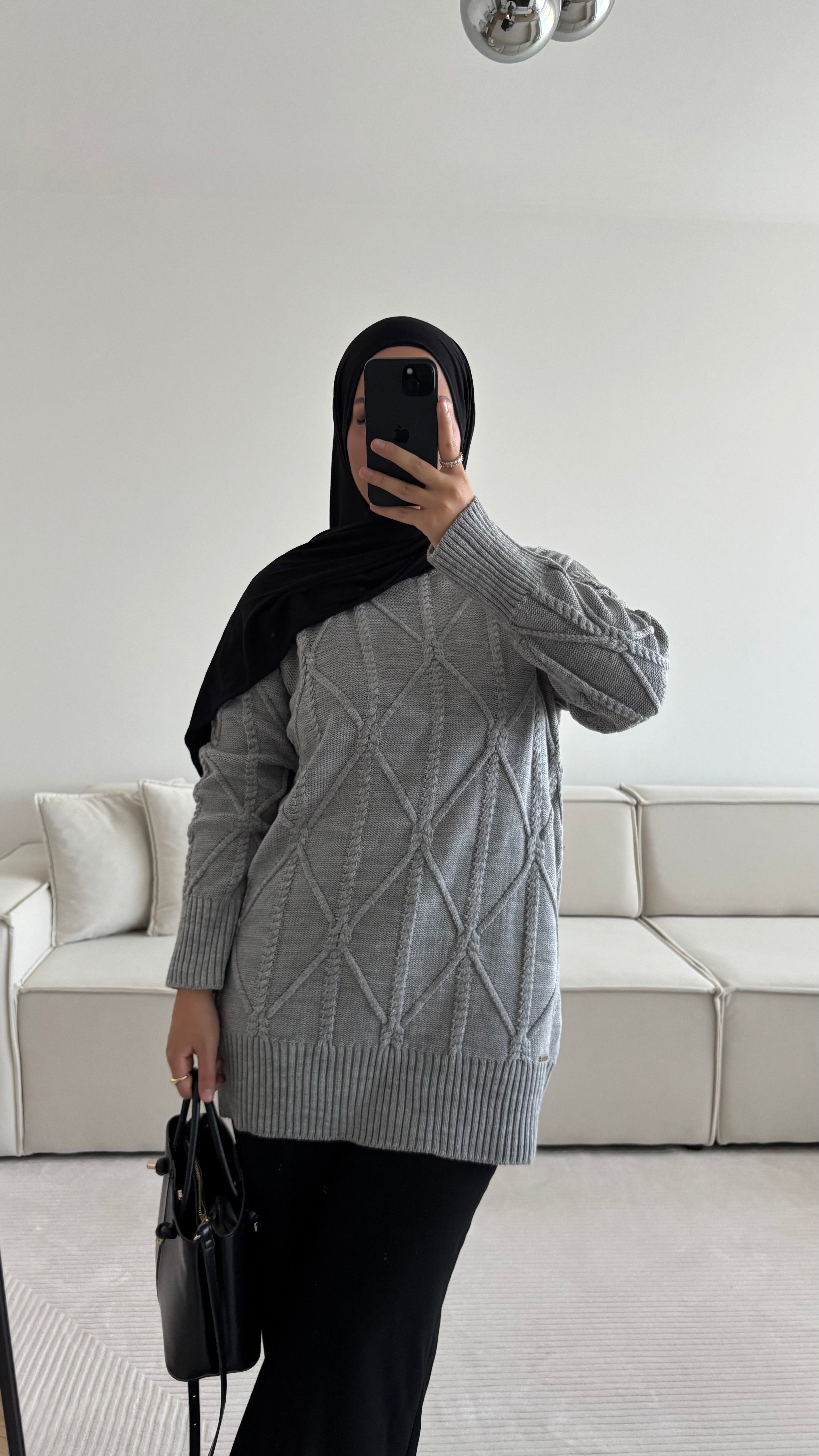 Liora Pullover