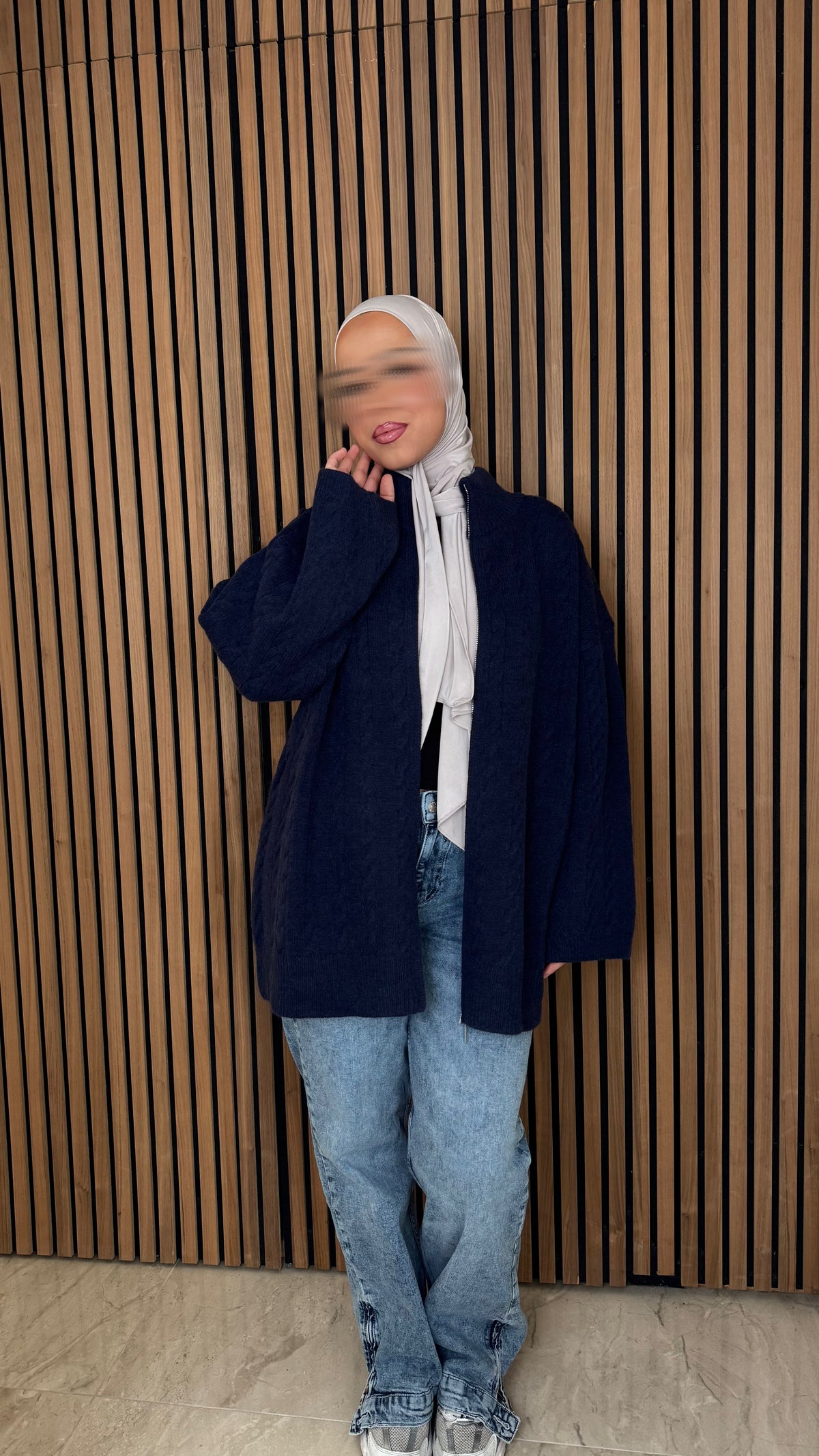 Ilkim Cardigan mit Zopfmuster