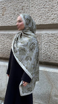 Floral Hijab in Grün/Creme