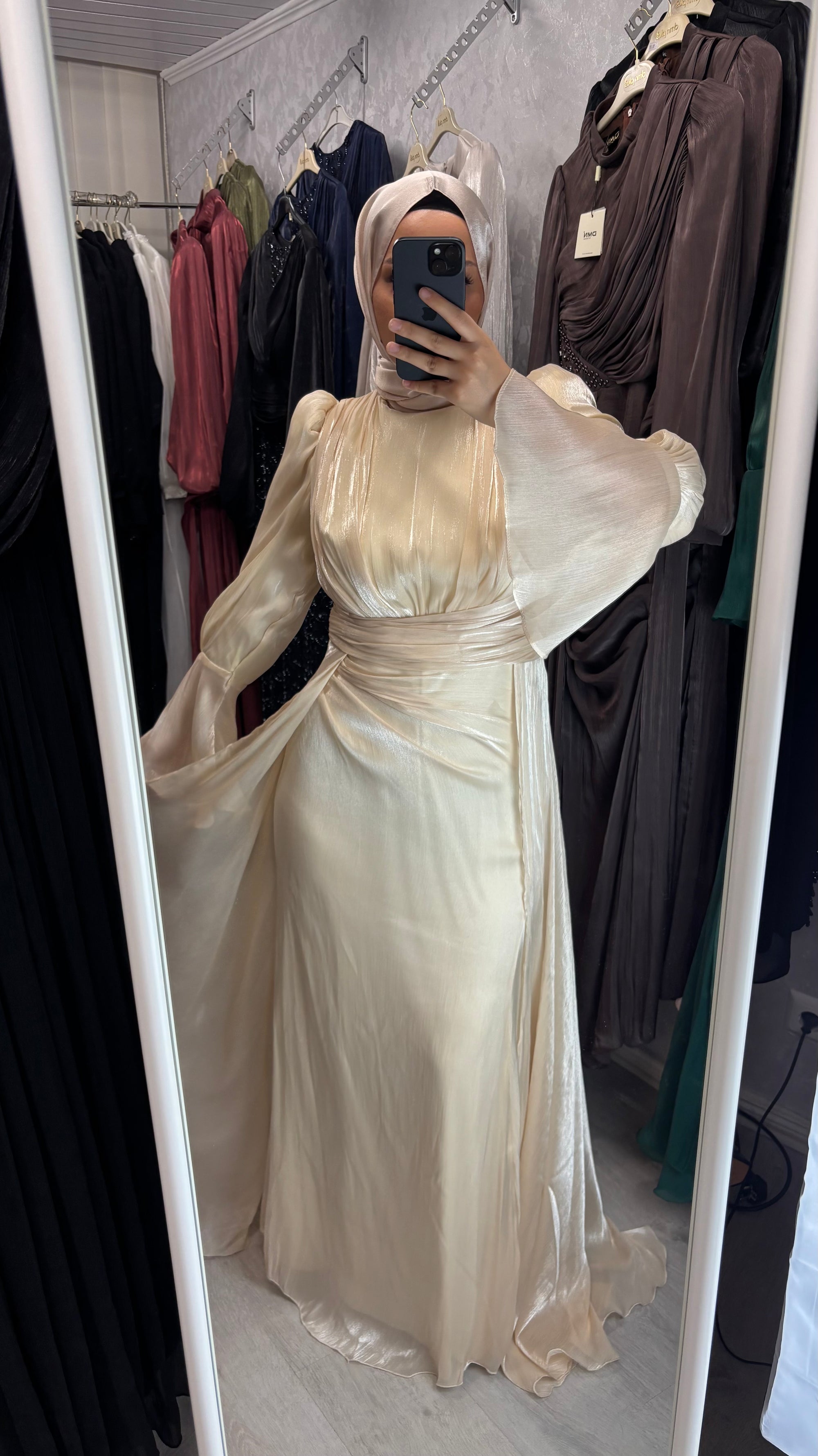 Layla evening dress in beige