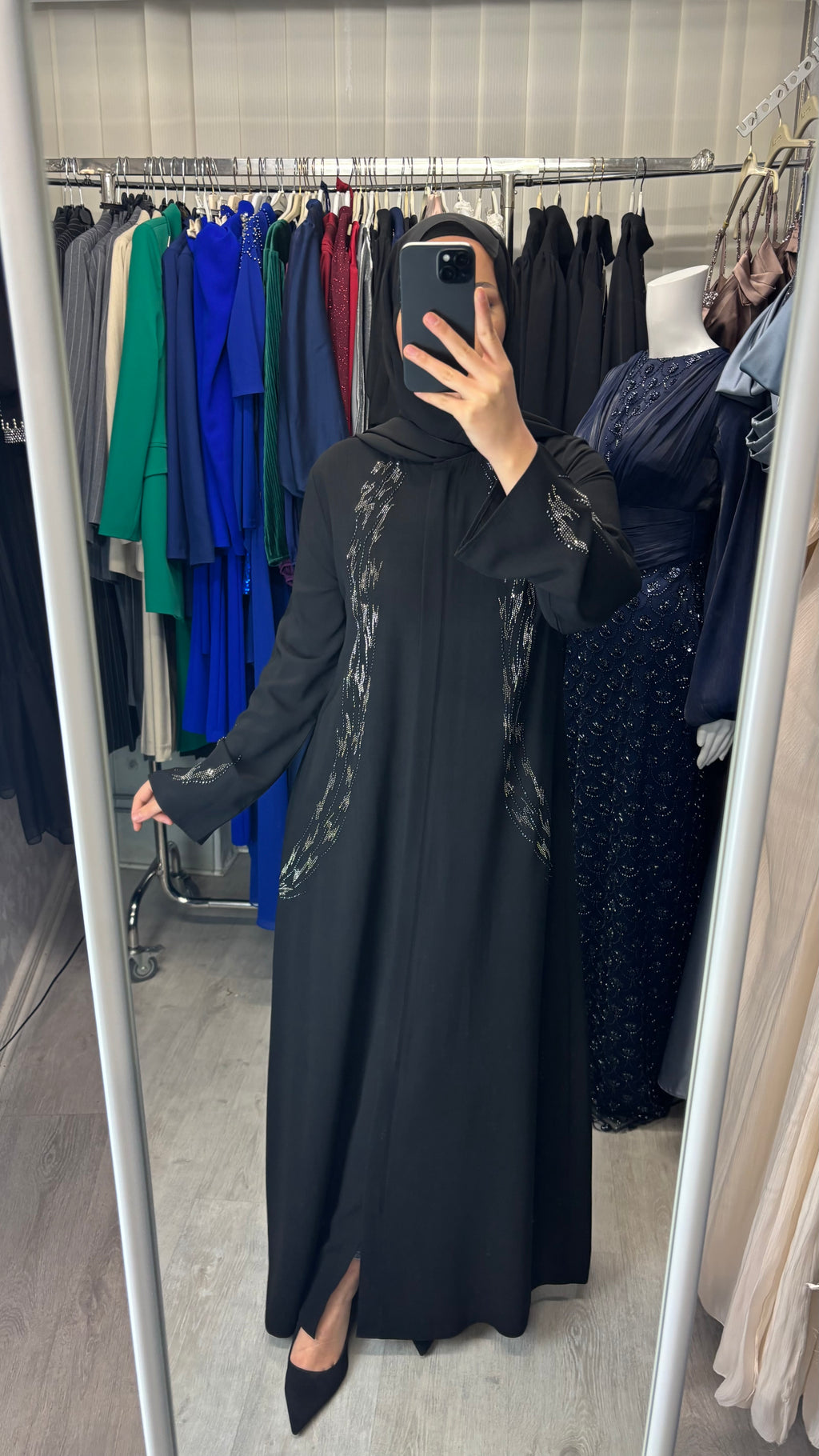 Aimee Armine Abaya