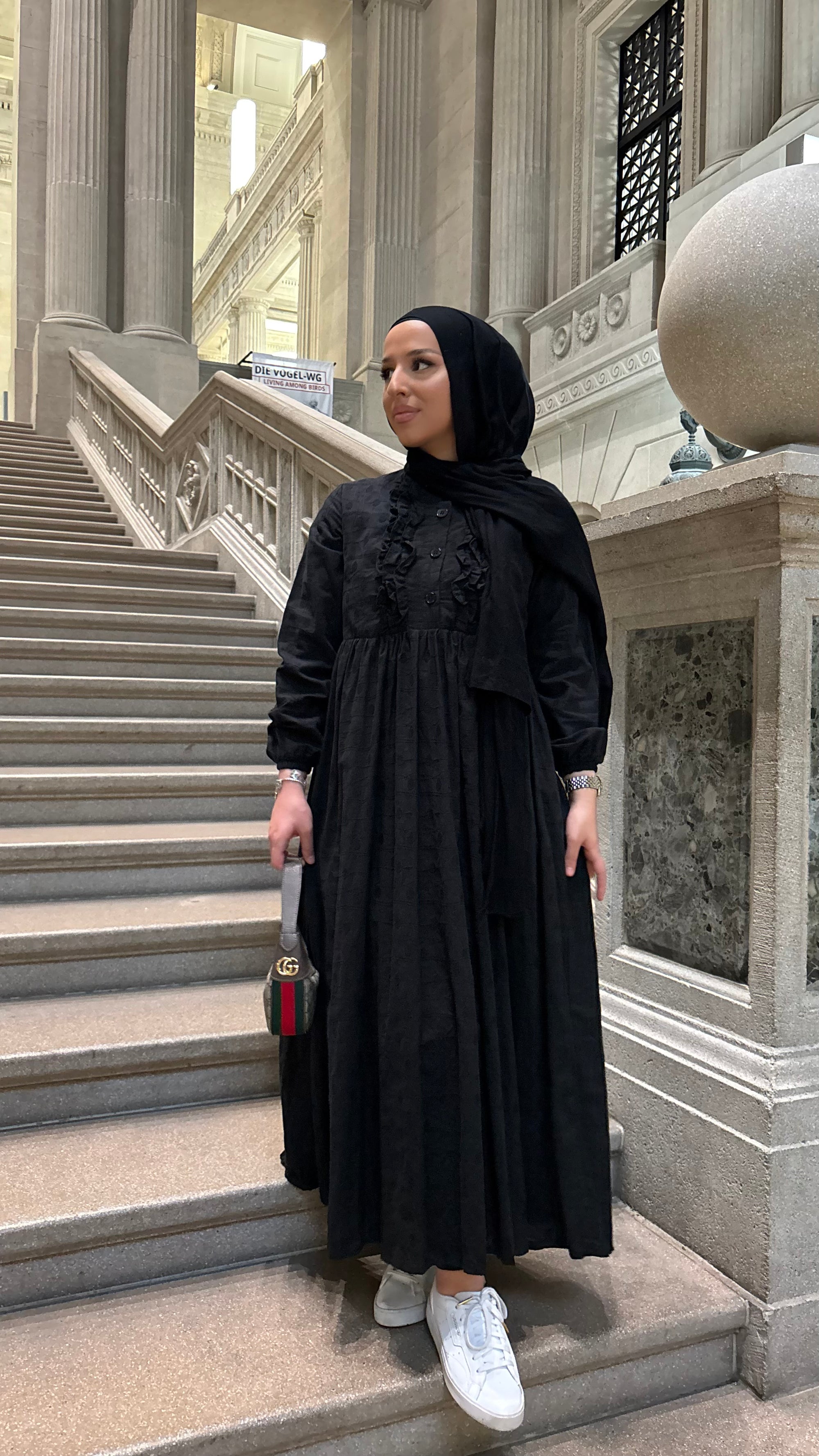 Noura dress in black