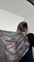 Seidenvoile Hijab in grün-rot