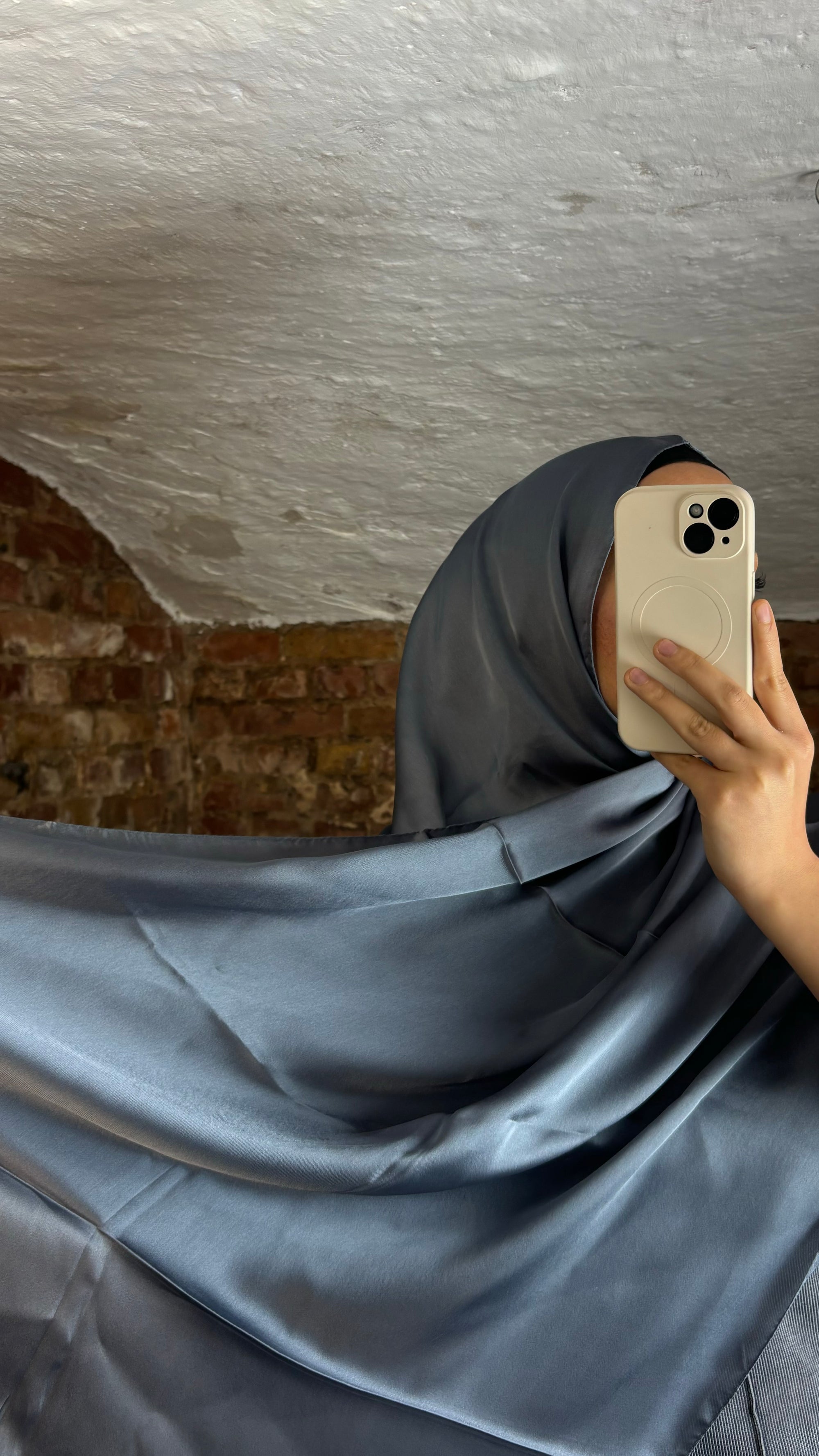 ARMINE Trend Scarf in Grey