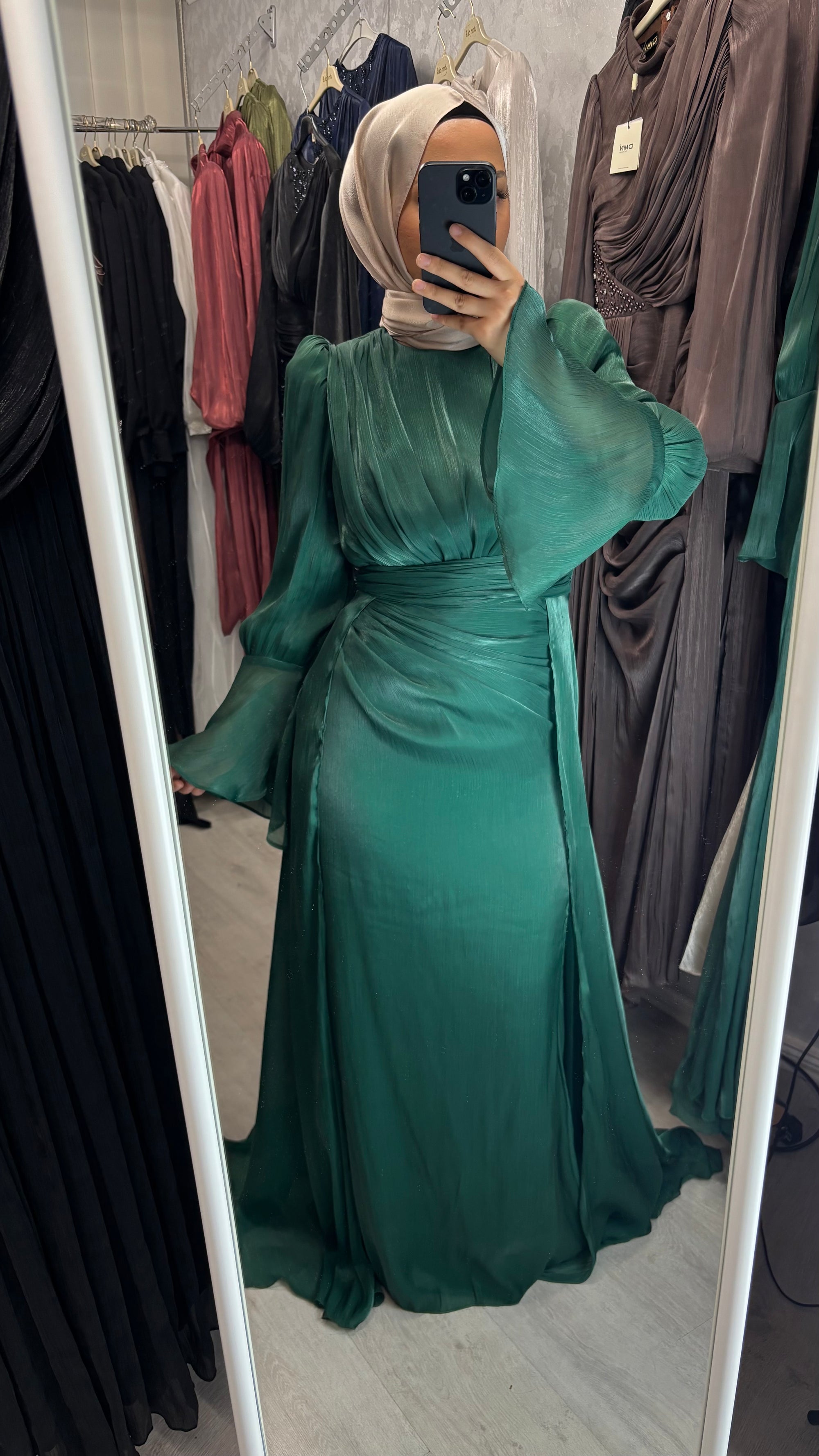 Layla evening dress in emerald green