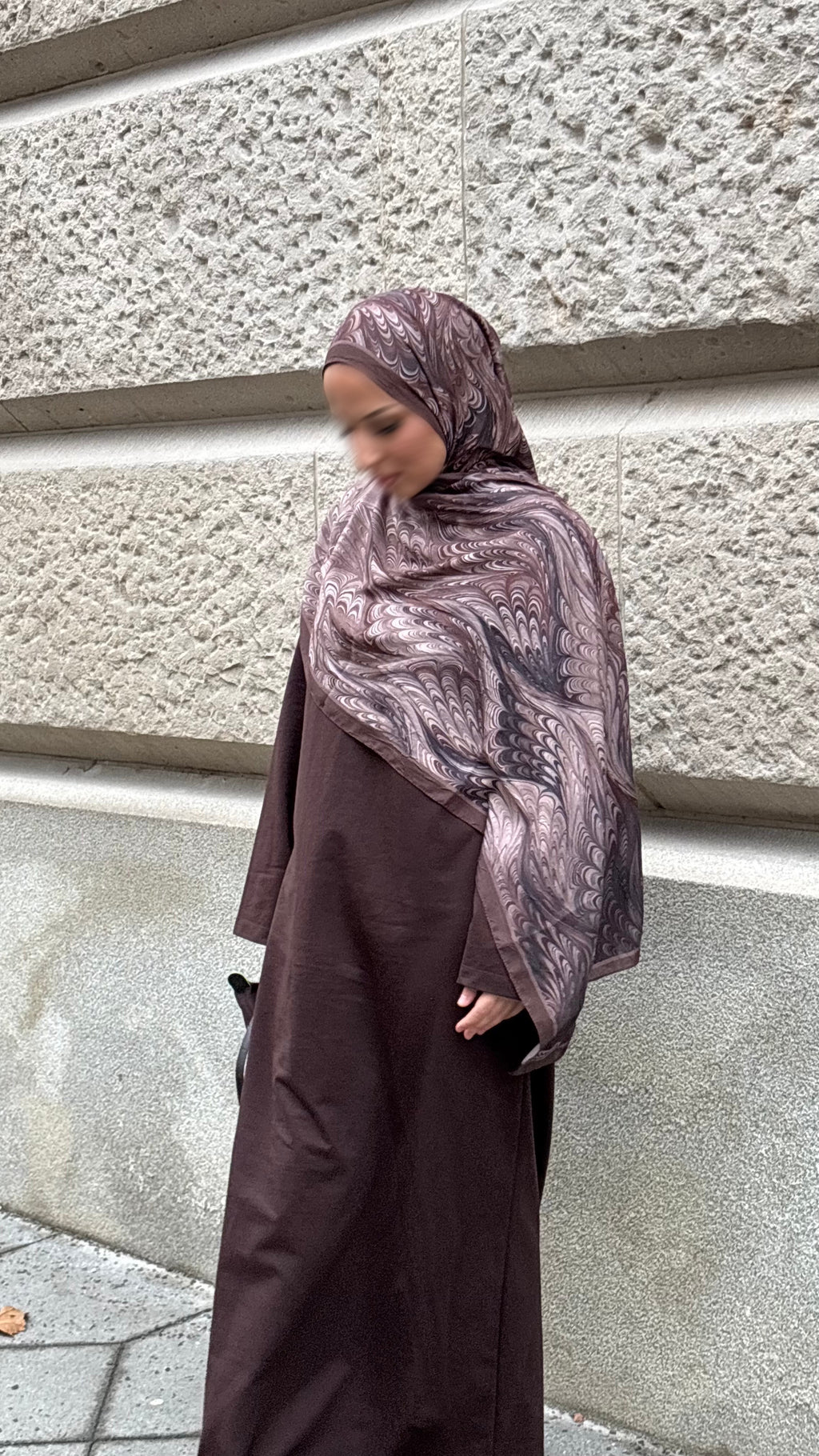 Ava Hijab in Braun