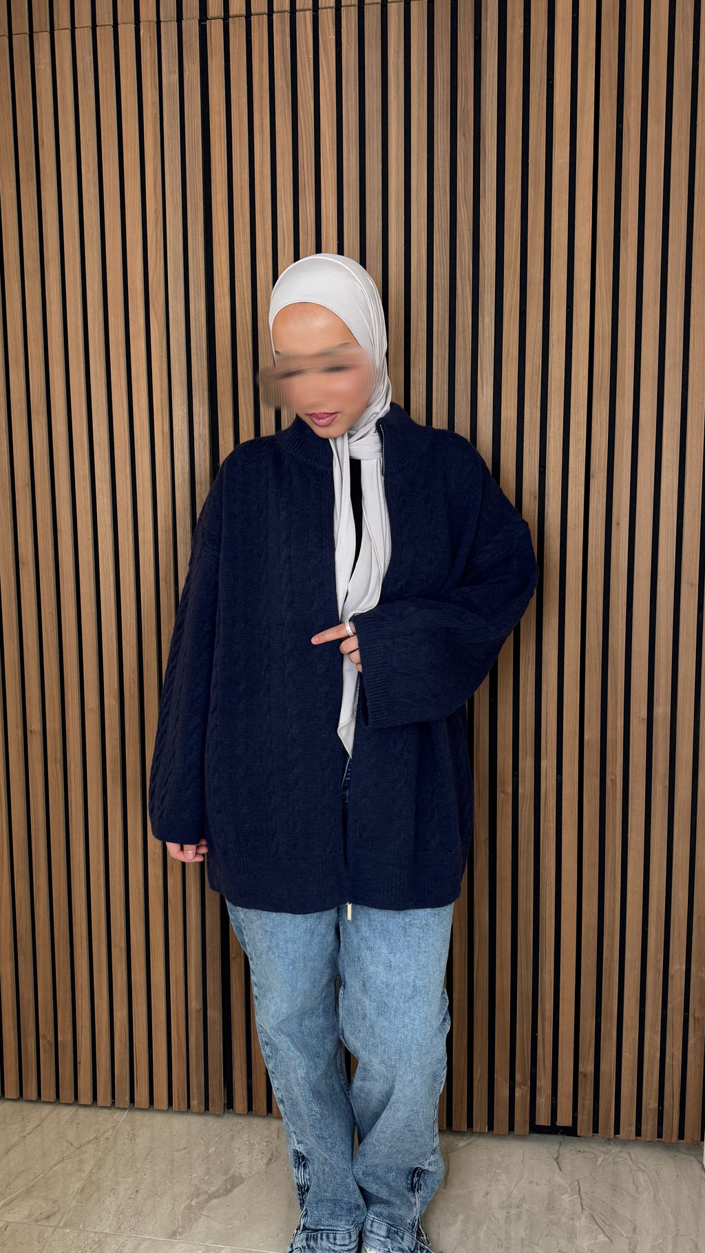Ilkim Cardigan mit Zopfmuster