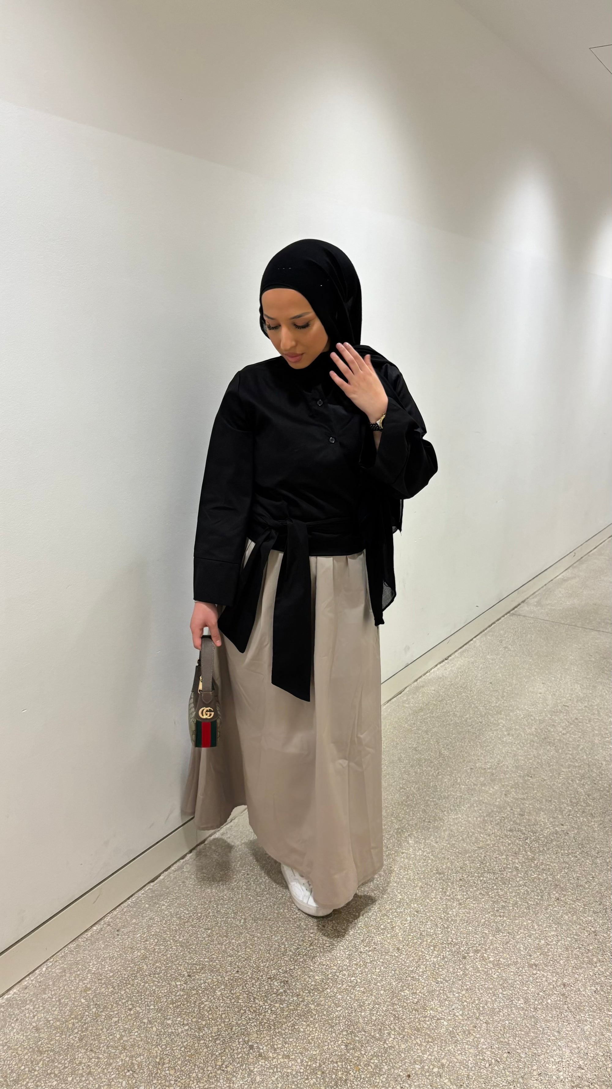 Efna top in black