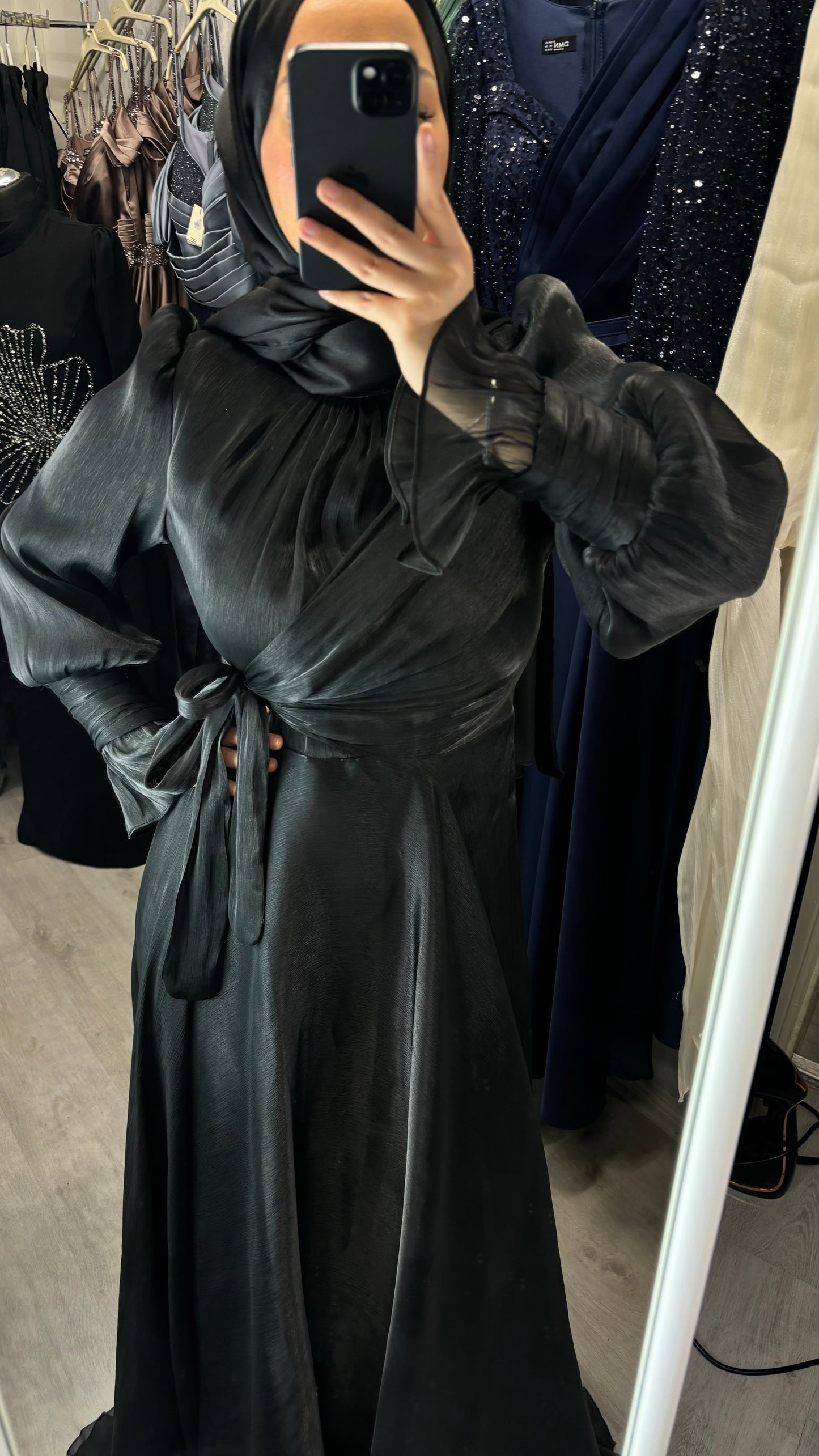 ANAYA DRESS IN SCHWARZ