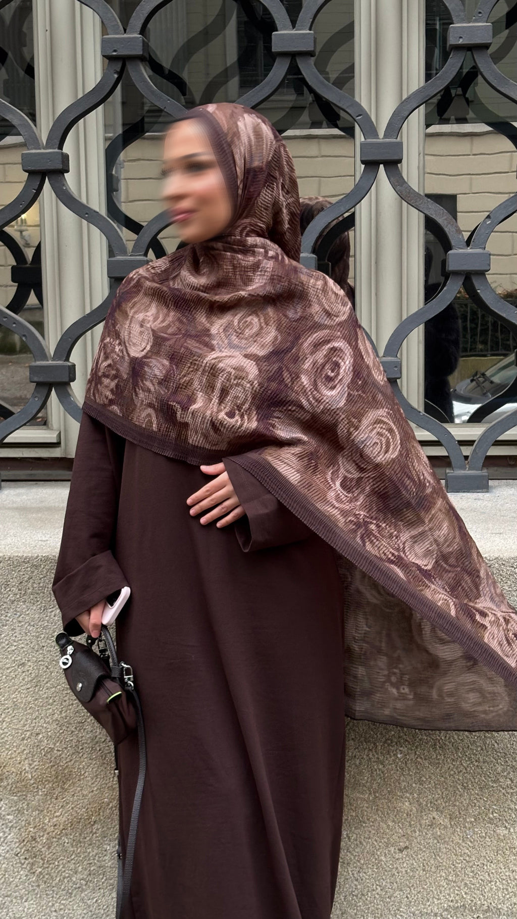 Velora Hijab in Braun