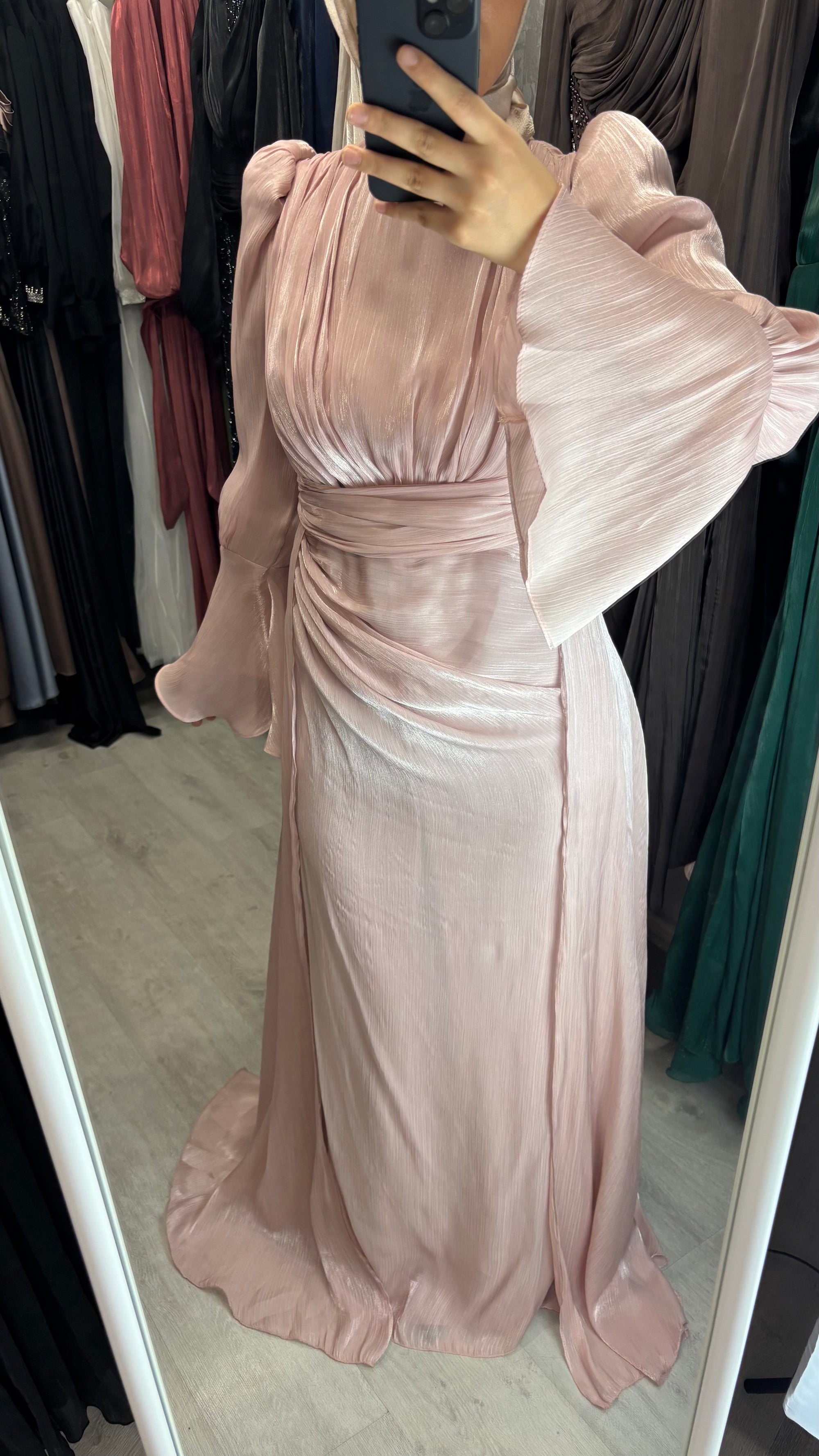 Layla evening dress in pink