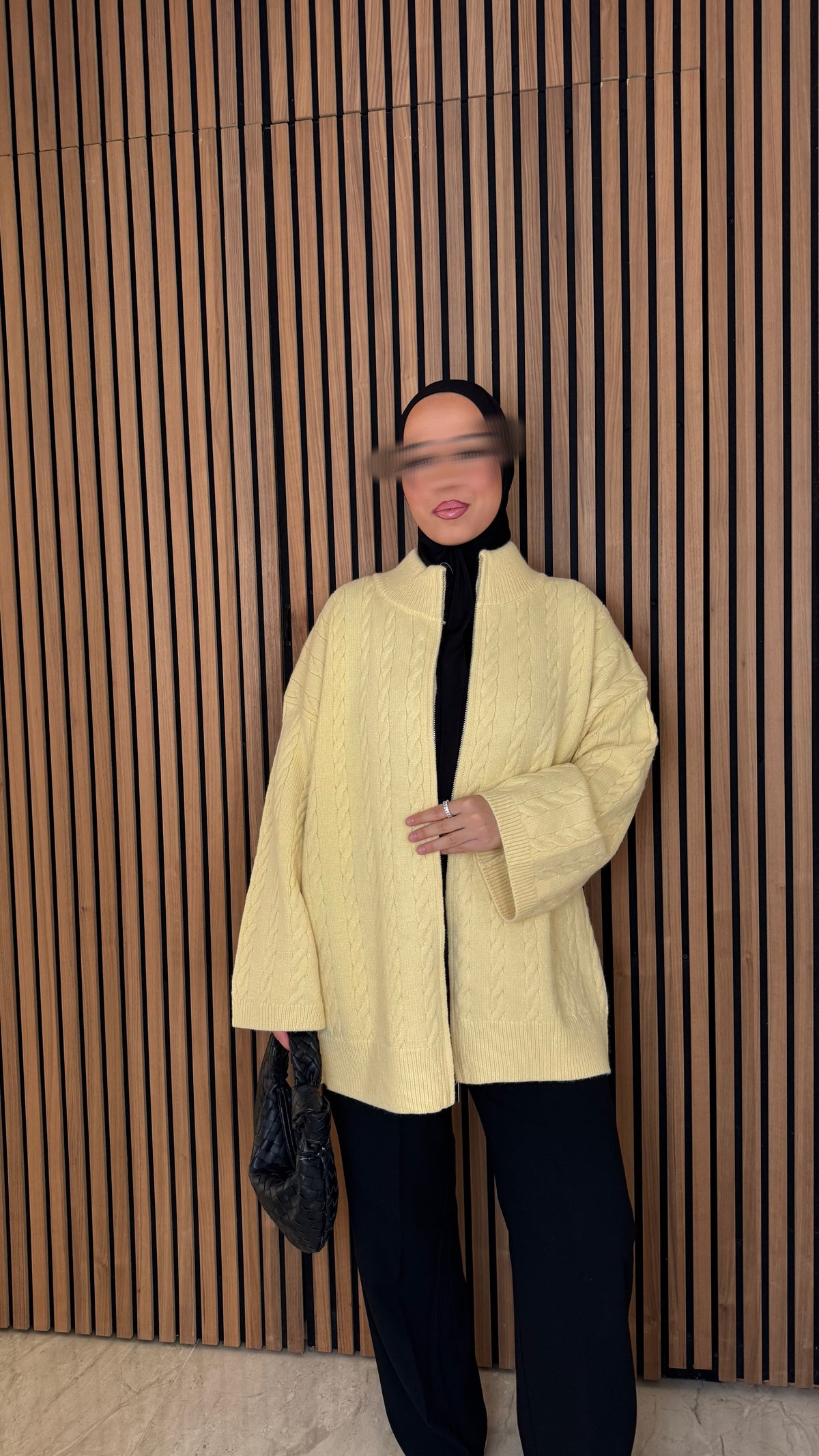Ilkim Cardigan mit Zopfmuster