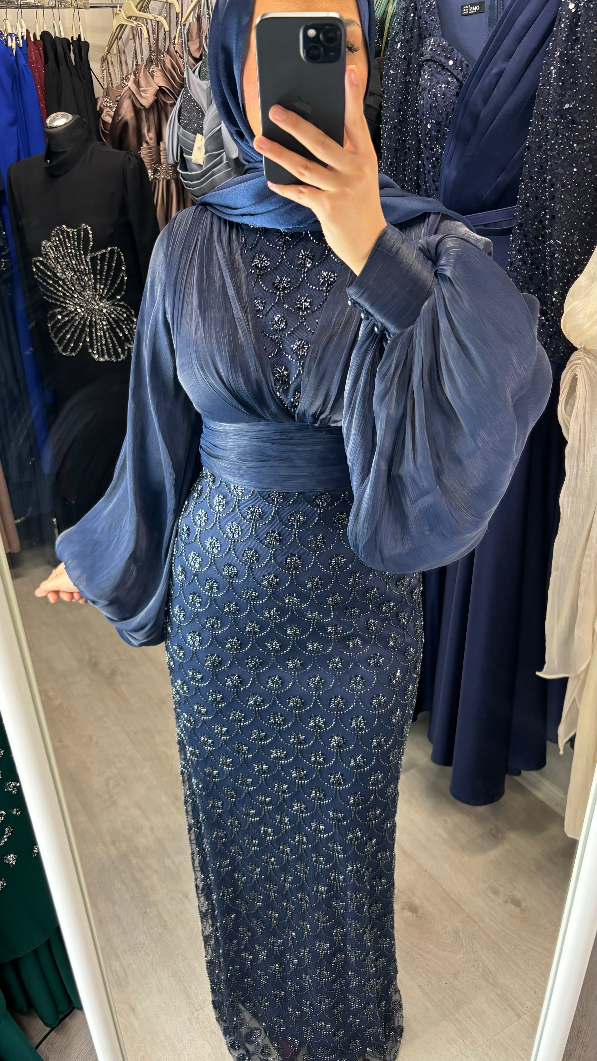 Elay evening dress in navy blue