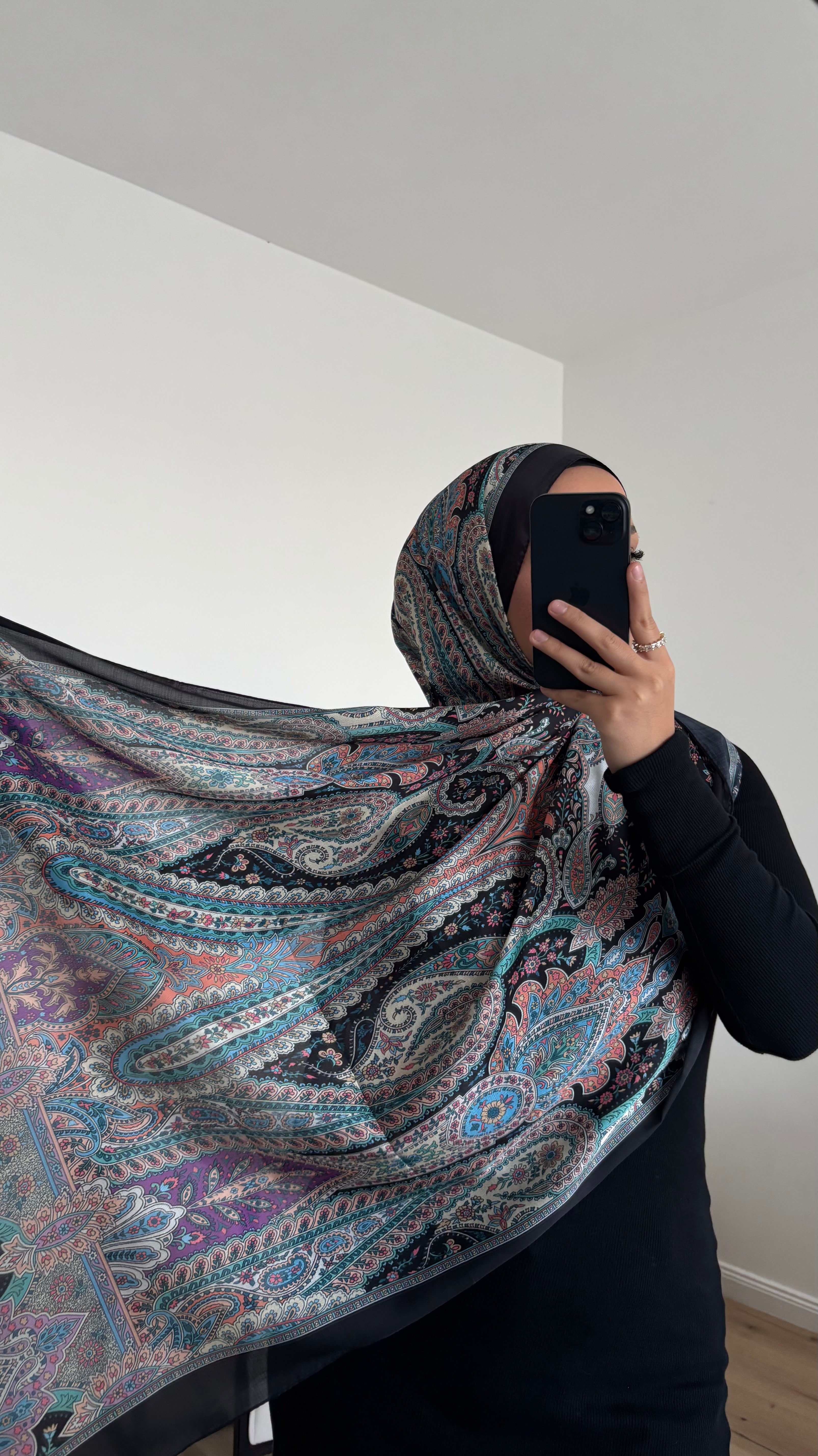 Seidenvoile Hijab in schwarz-türkis