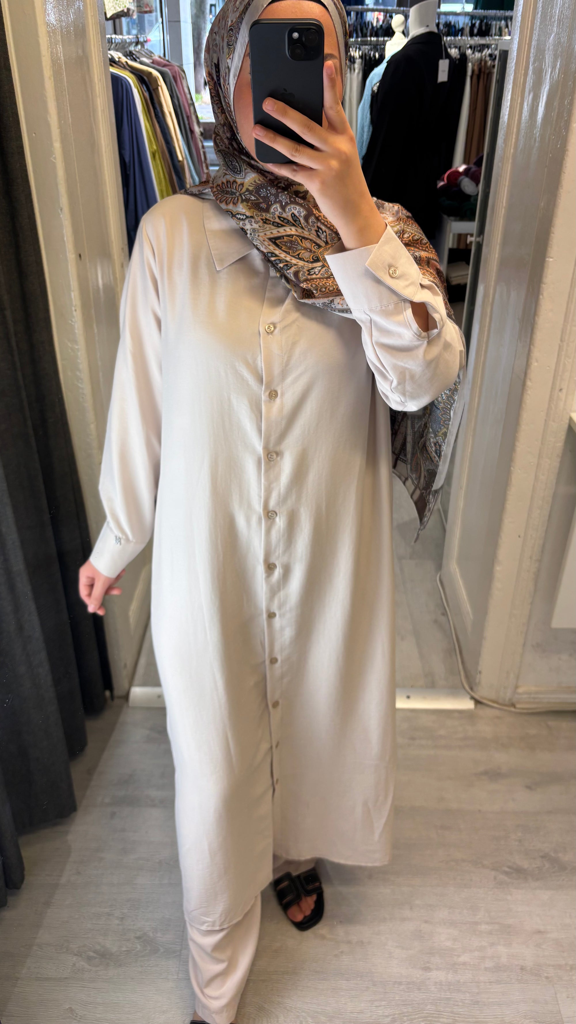 Armine set with trousers in cream
