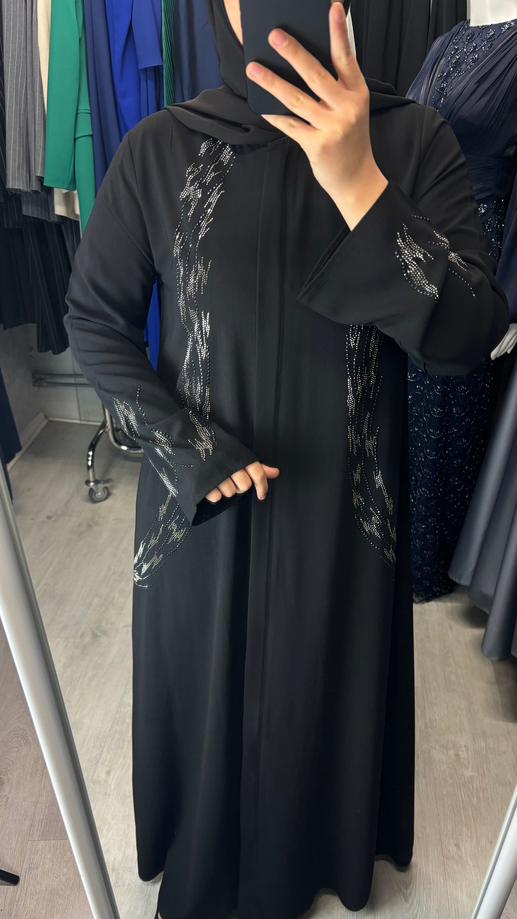 Aimee Armine Abaya