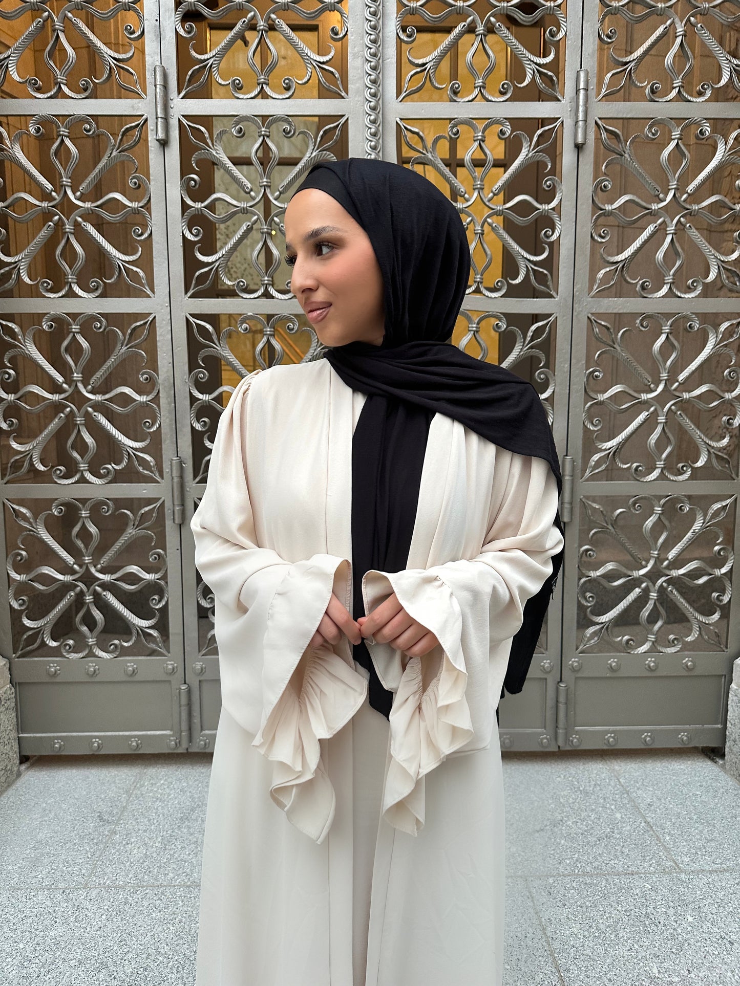 Zweiteiliger Abaya "Duaa" in Beige