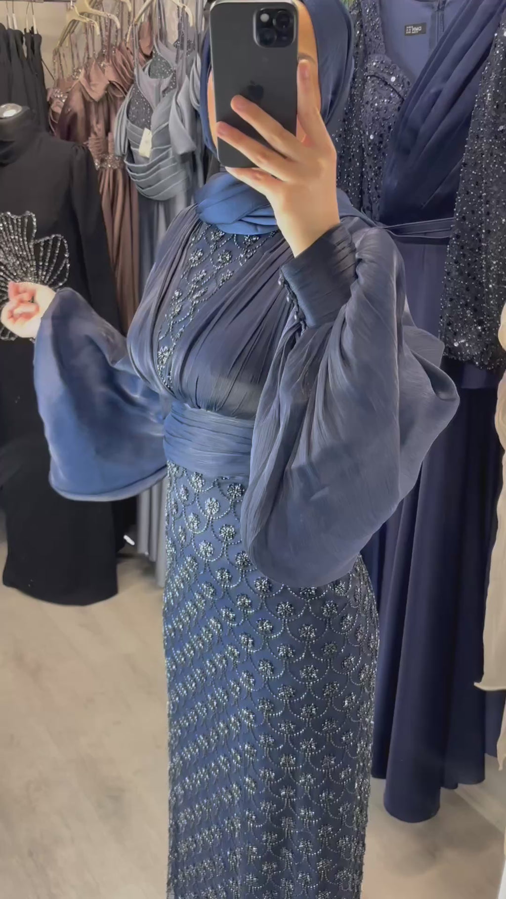 Elay evening dress in navy blue