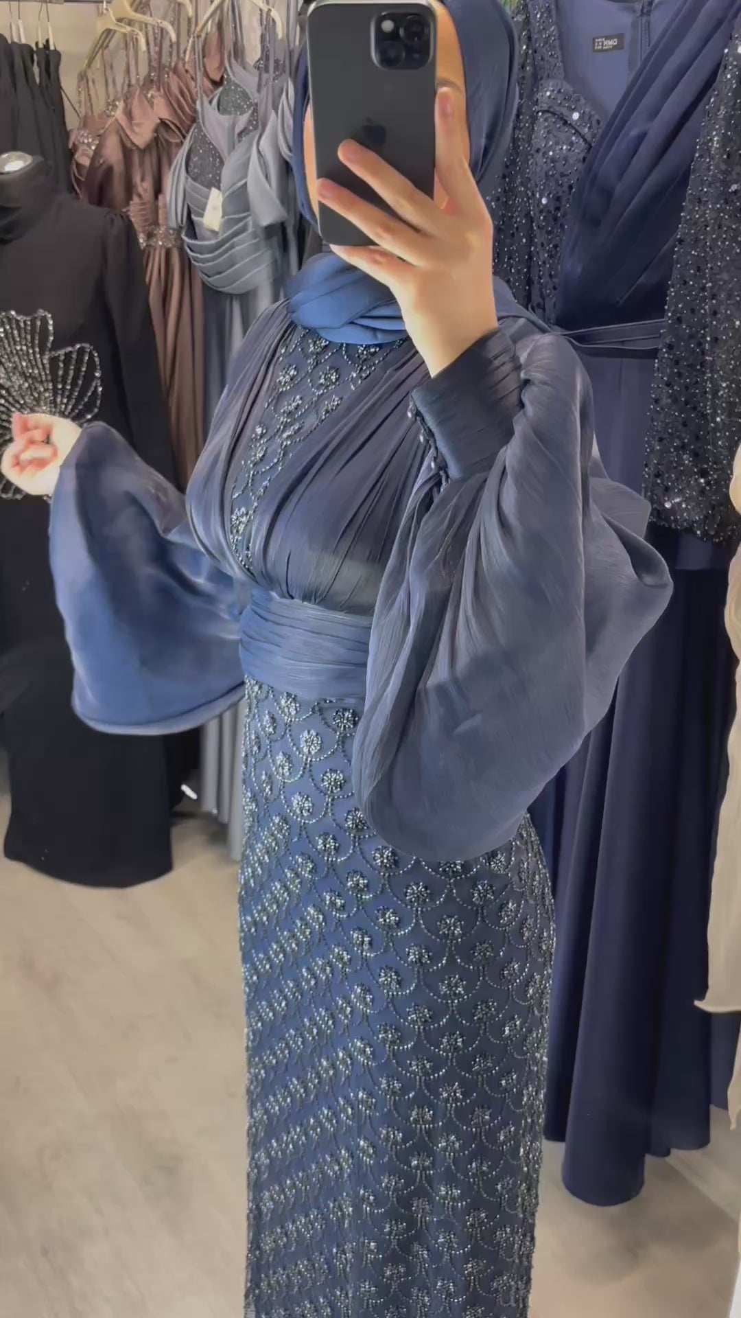 Elay evening dress in navy blue